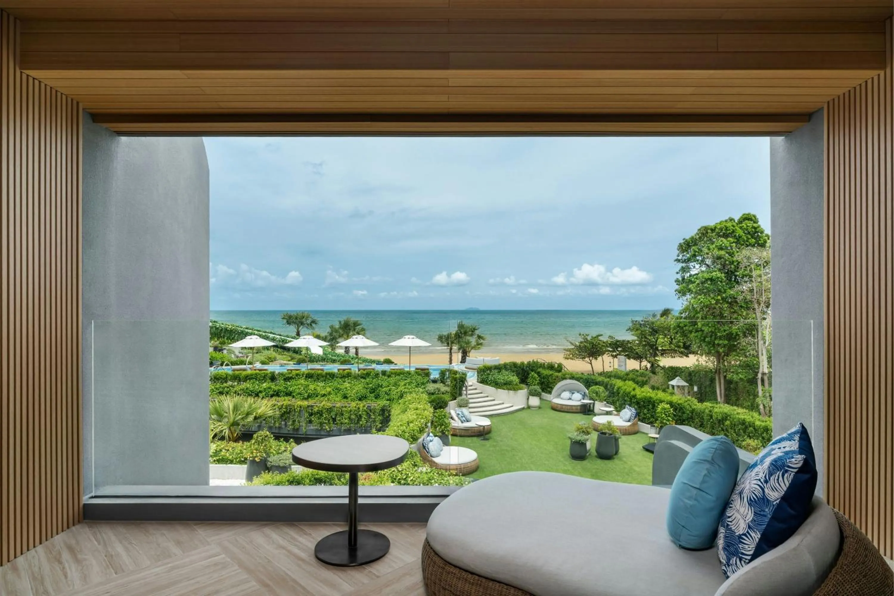 Photo of the whole room in Pattaya Marriott Resort and Spa