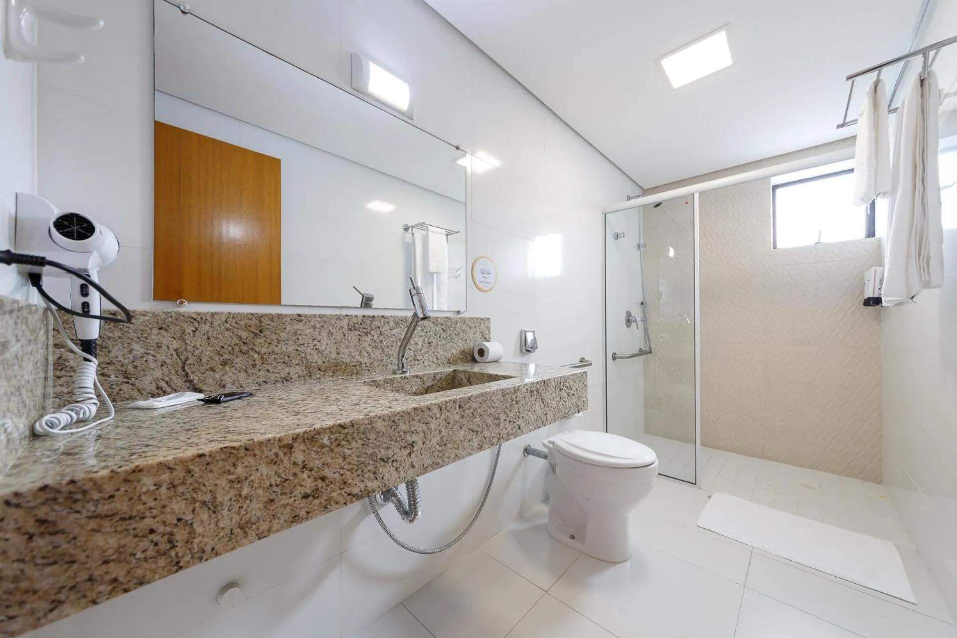 Bathroom in Slim São José Zion