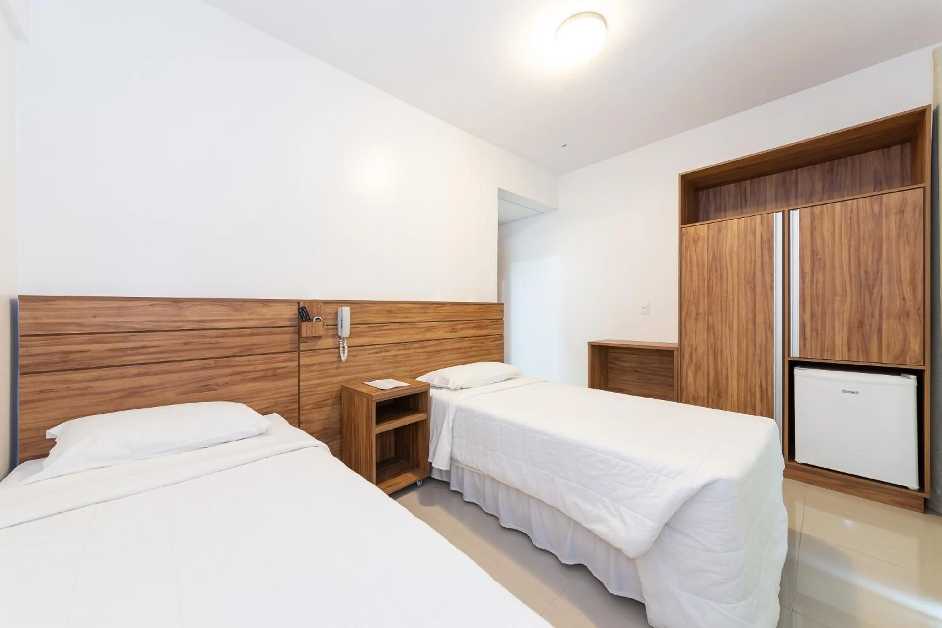 Bed in Slim São José Zion