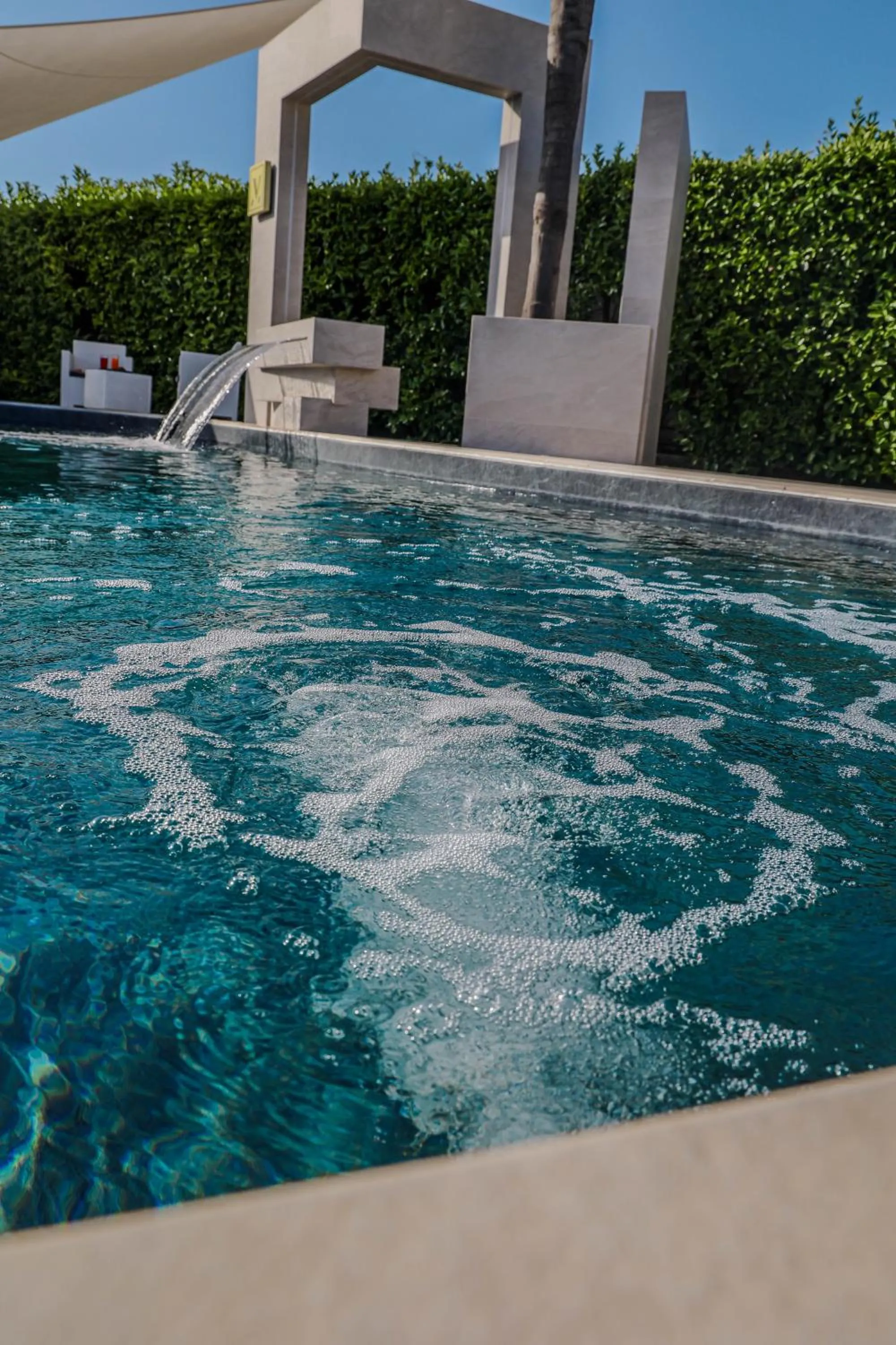 Hot Tub in Hotel Nelton