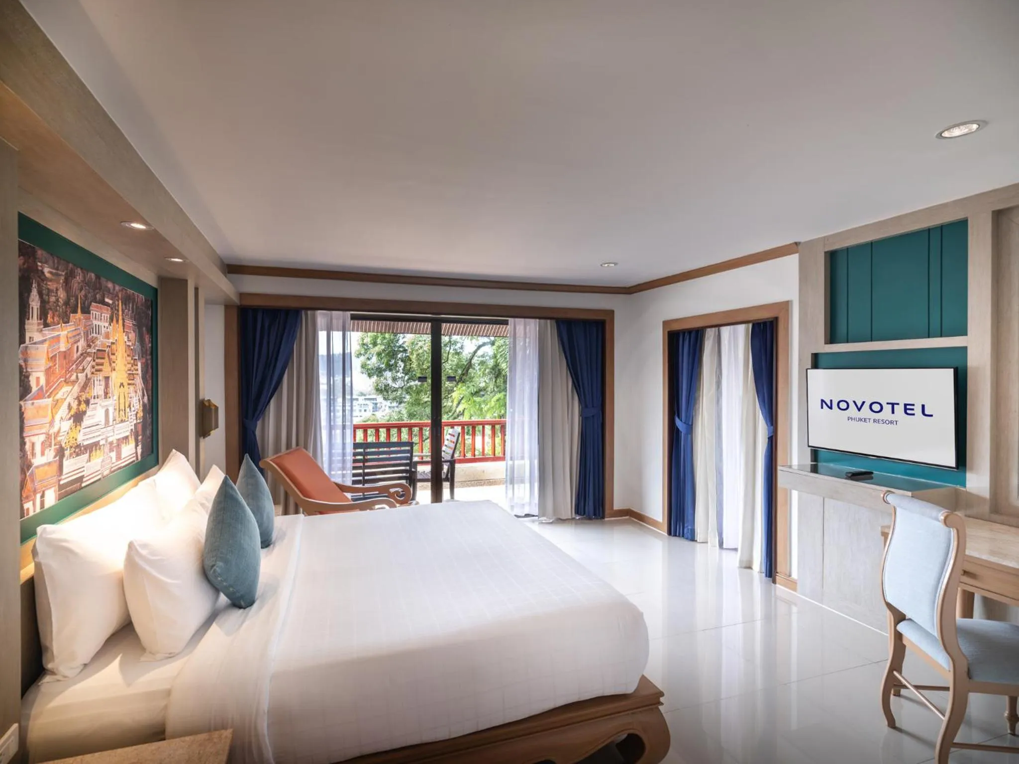 Bedroom, Bed in Novotel Phuket Resort