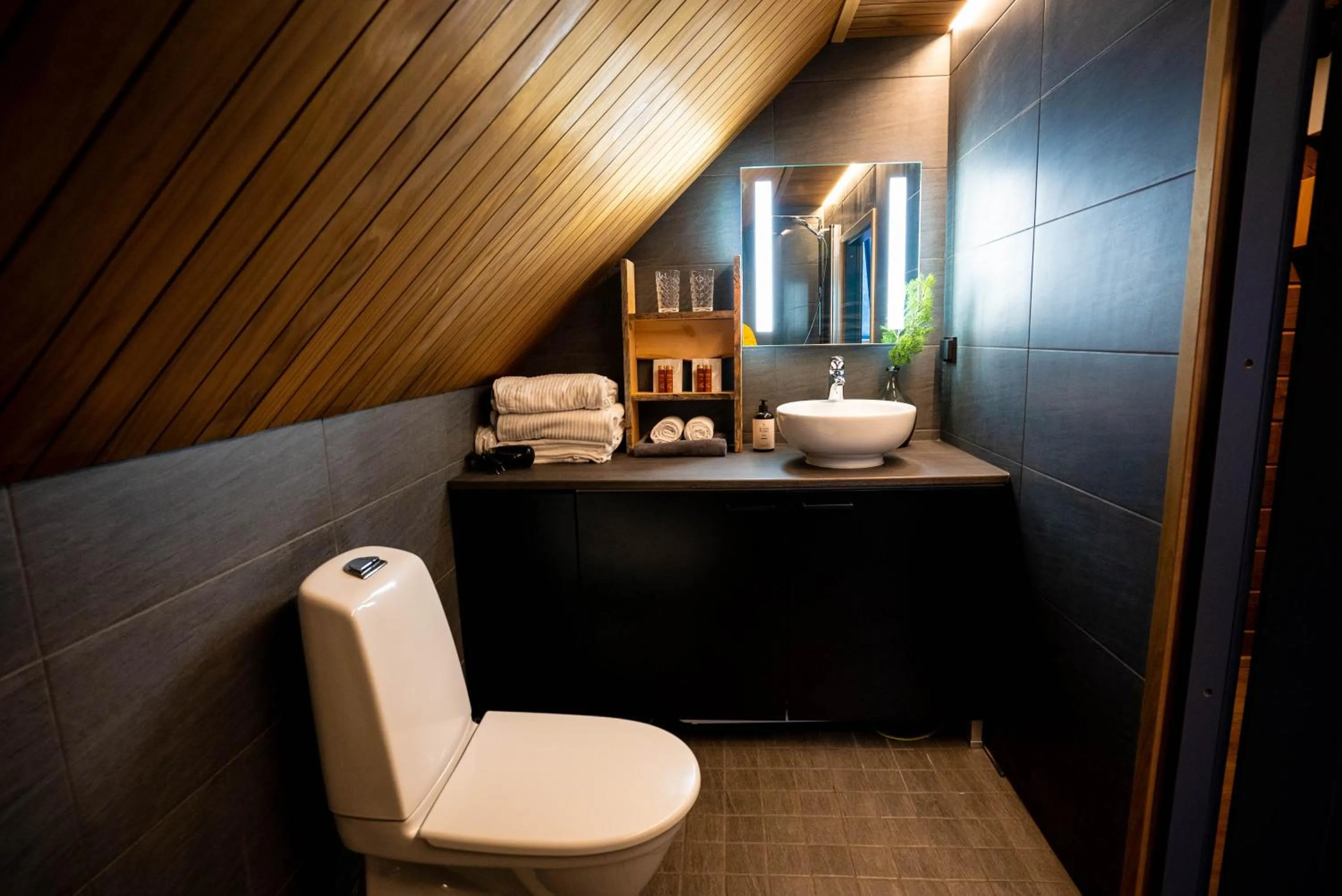 Bathroom in Hotel & Spa Resort Järvisydän