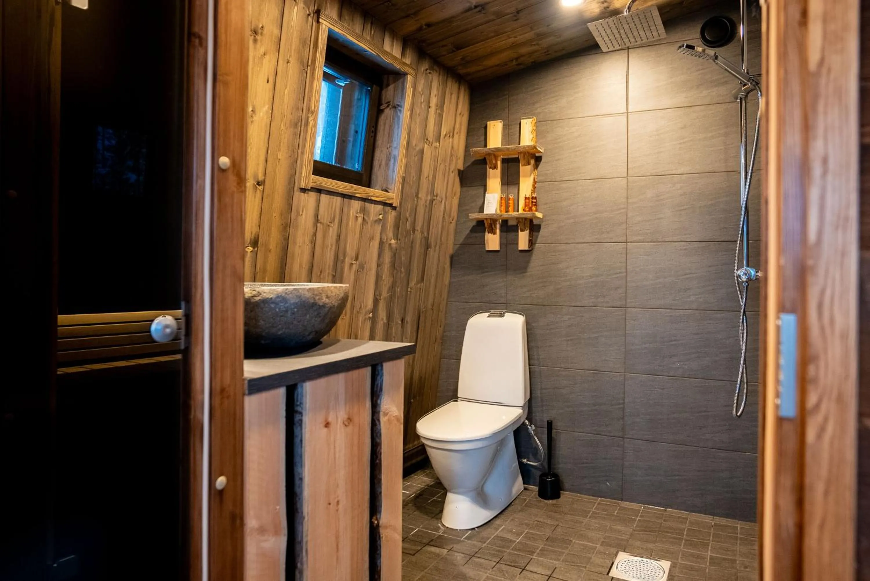 Bathroom in Hotel & Spa Resort Järvisydän