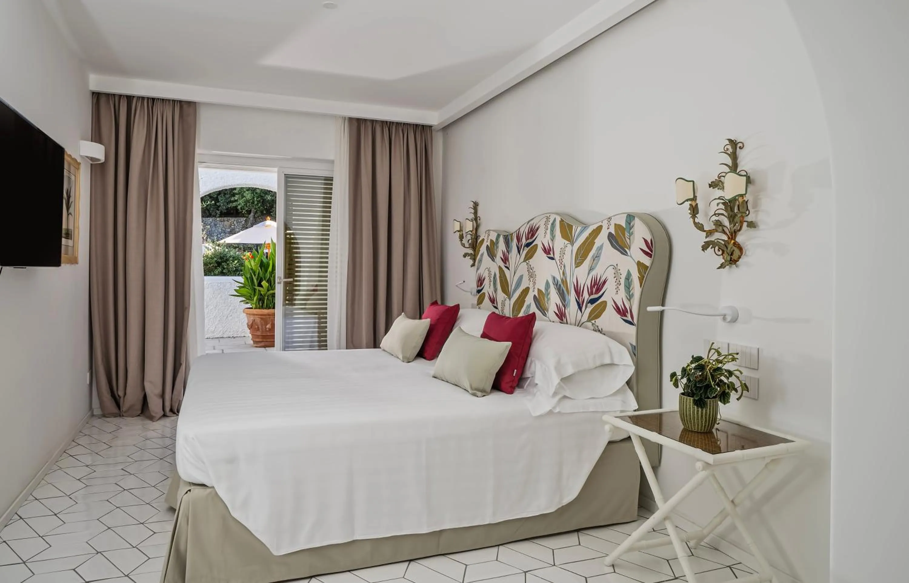 Bed in Botania Relais & Spa - The Leading Hotels of the World