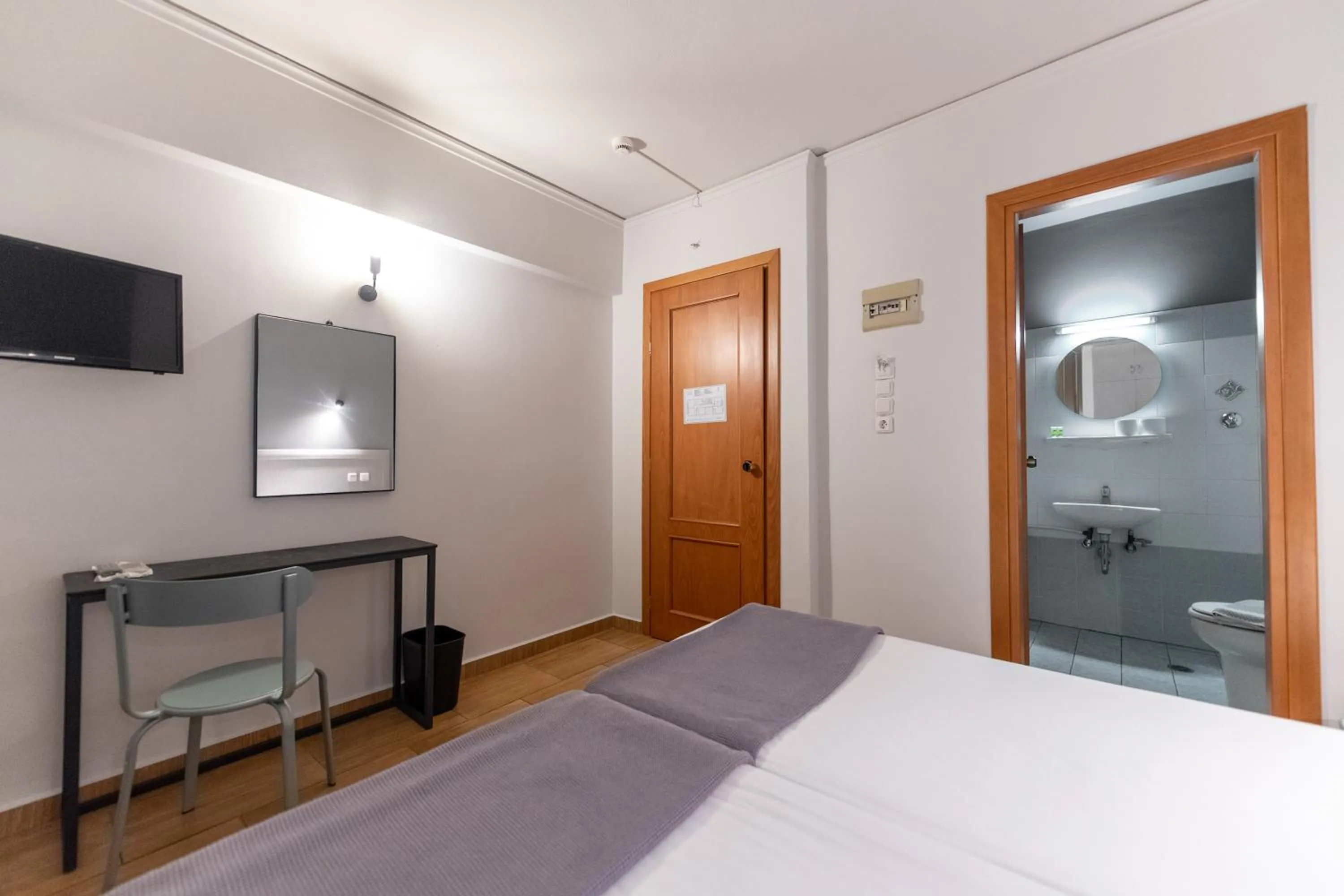 TV and multimedia in Stalis Hotel