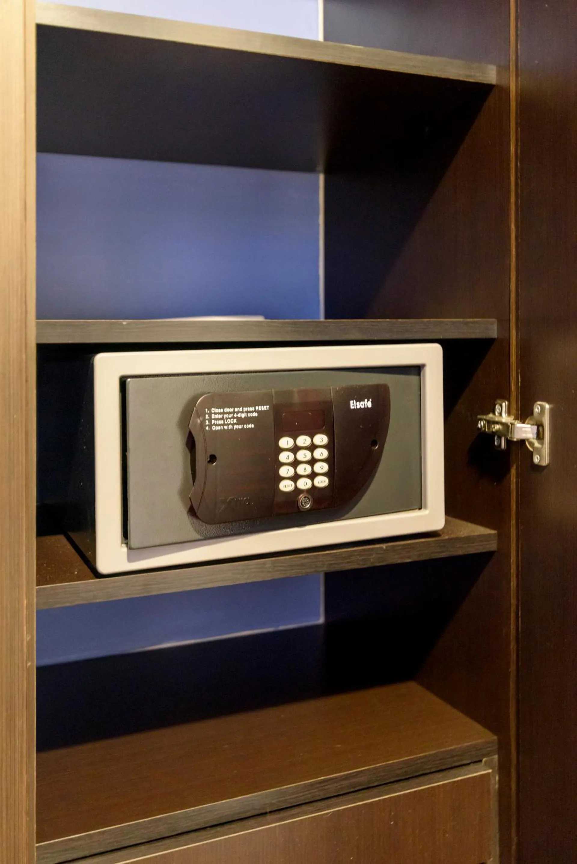 safe in Diez Hotel Categoría Colombia