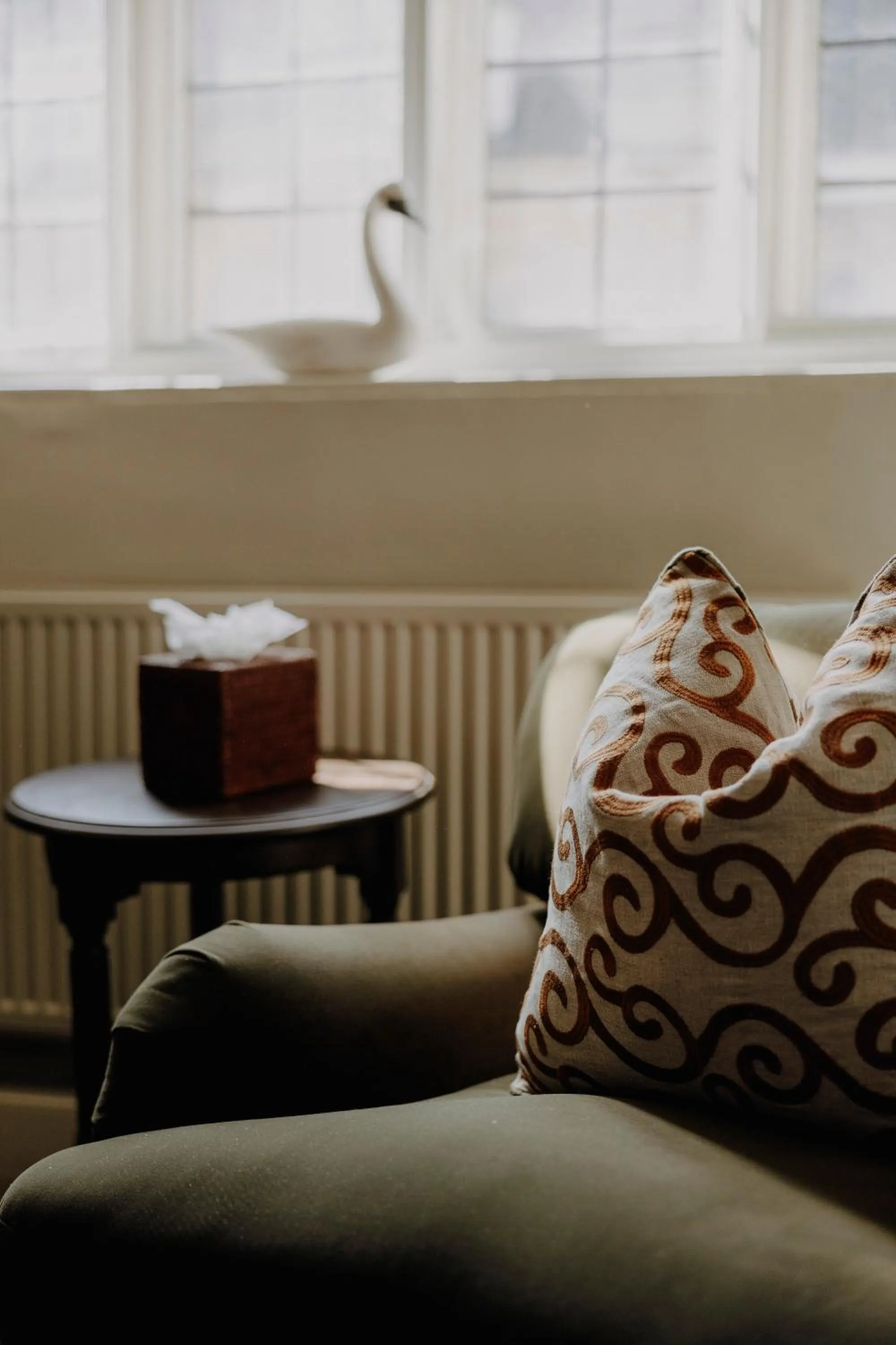 Bedroom in The Bull And Swan
