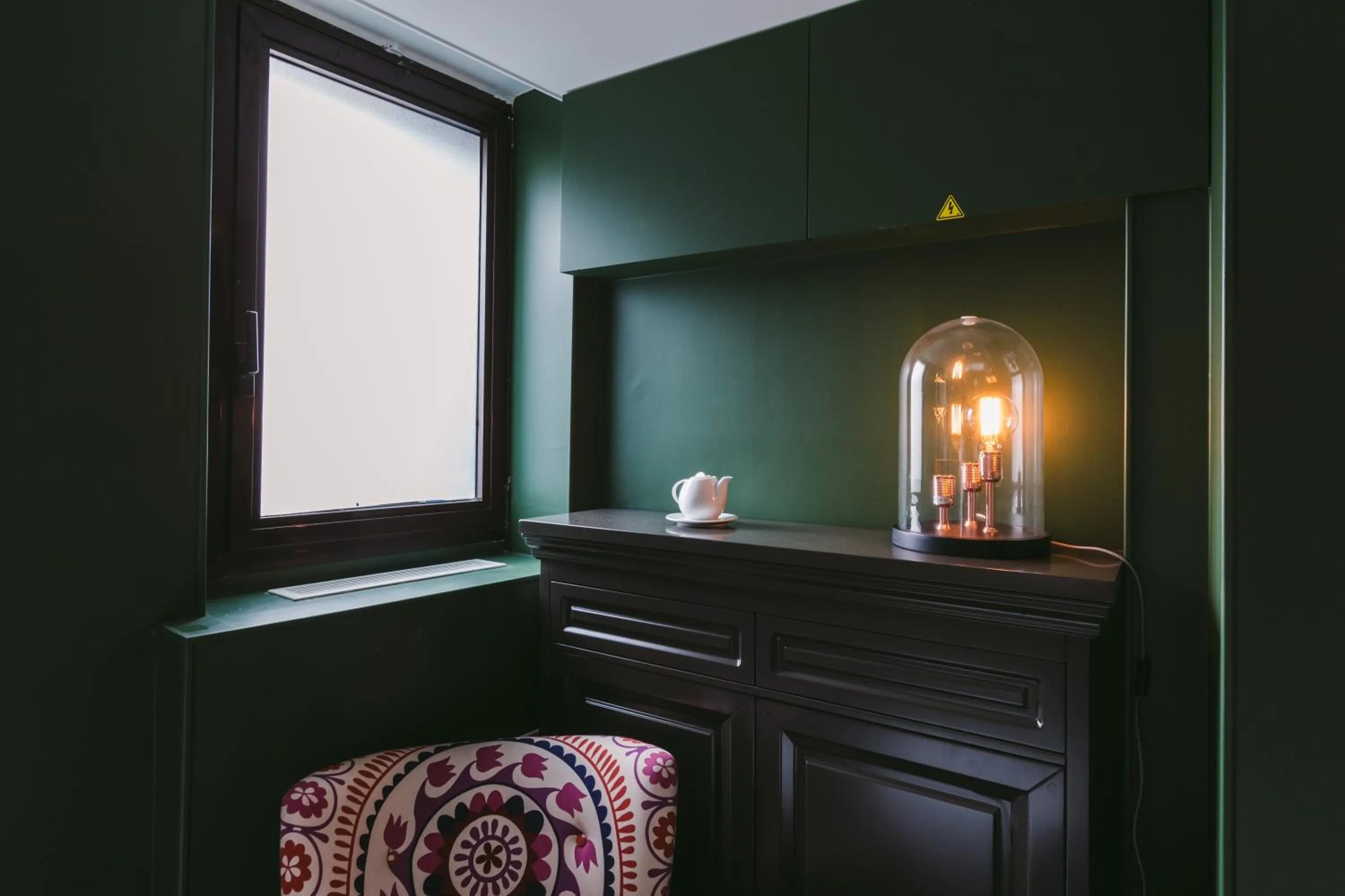 Lobby or reception in Le Petit Cosy Hôtel