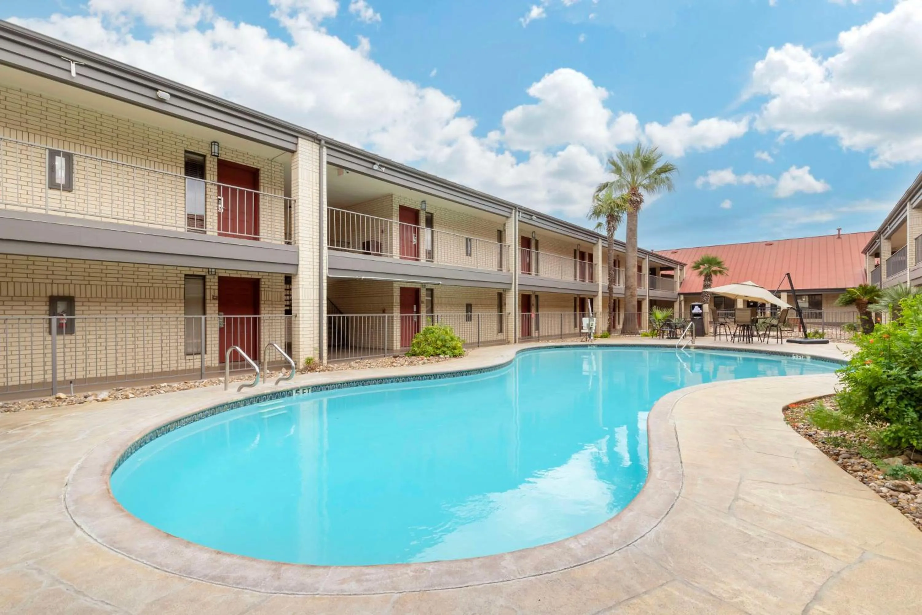 Pool view in Best Western near Lackland AFB SeaWorld