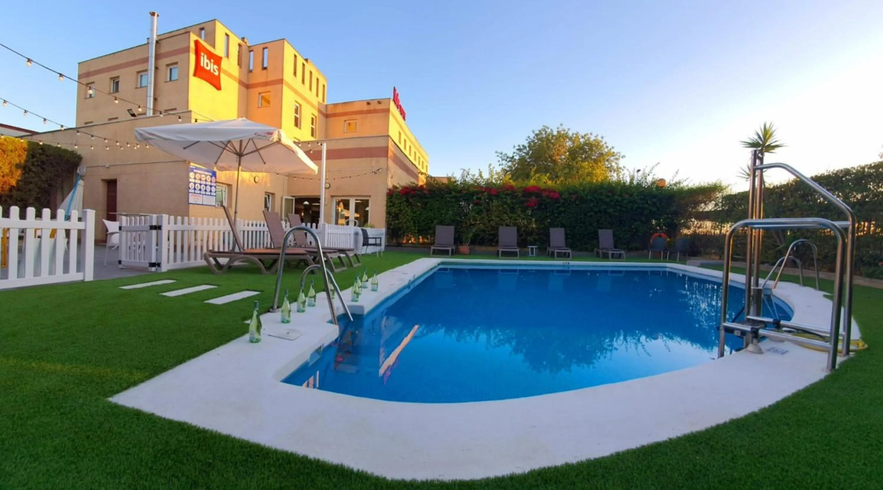 Property building in Ibis Jerez De La Frontera Cadiz