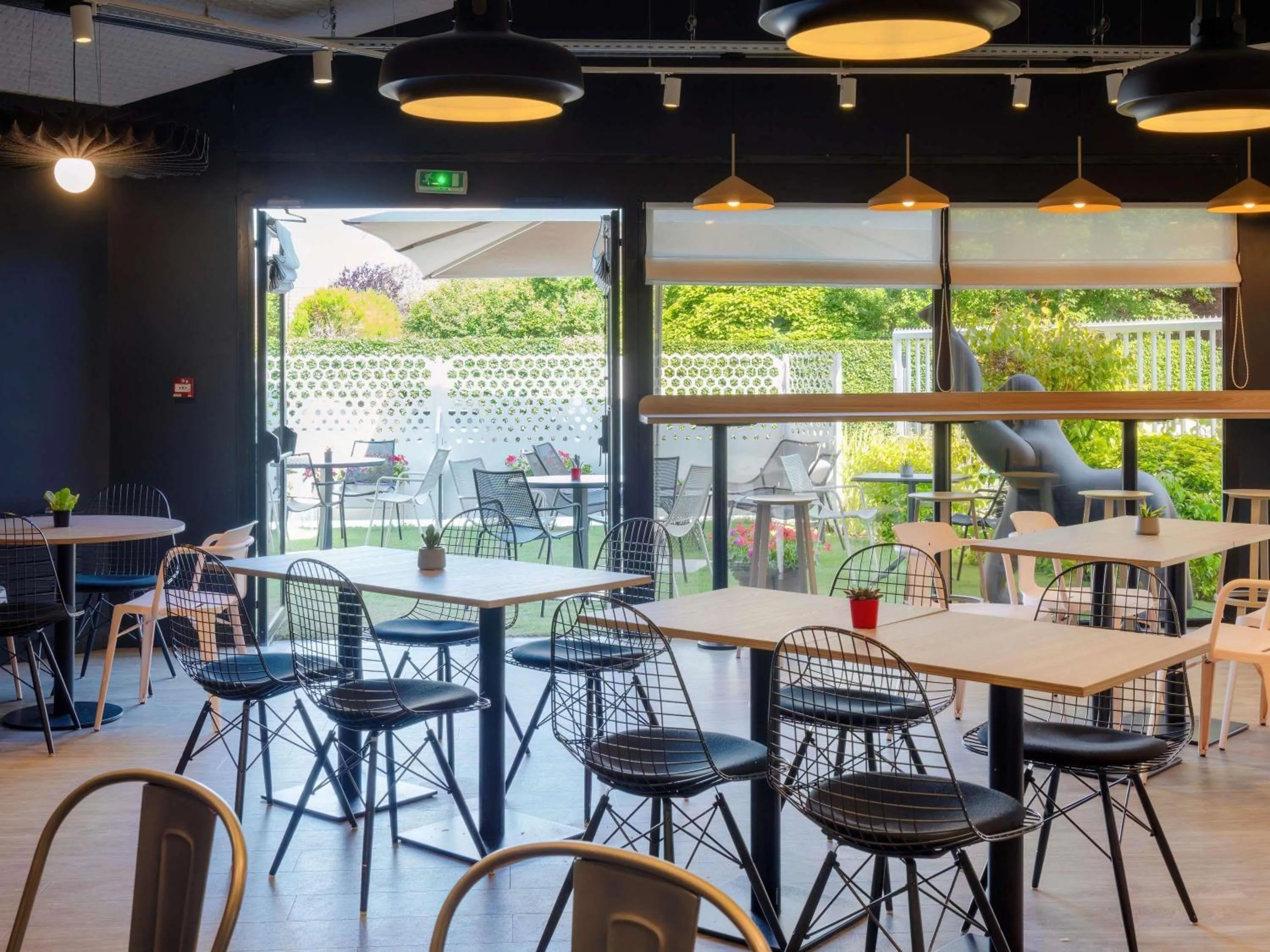 Breakfast in ibis Cergy Pontoise Le Port