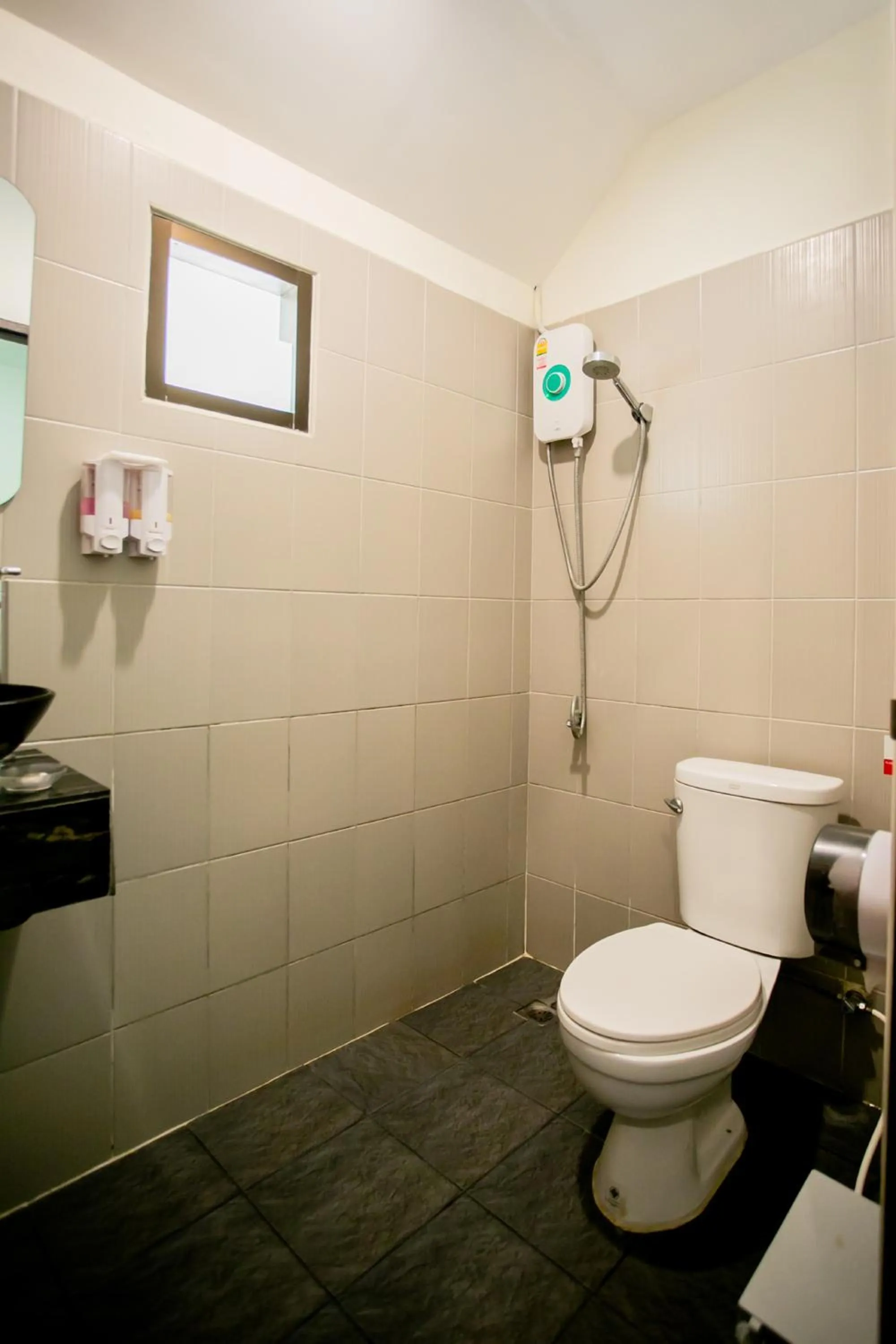 Bathroom in Tonsai Bay Resort