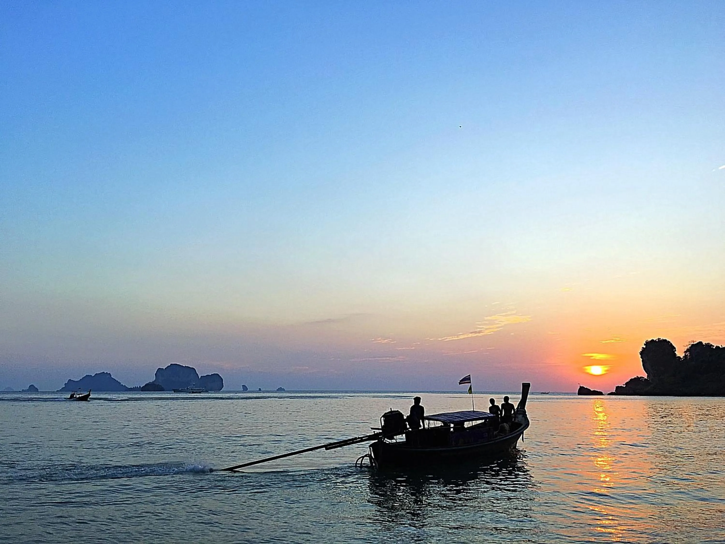 Sunset in Tonsai Bay Resort