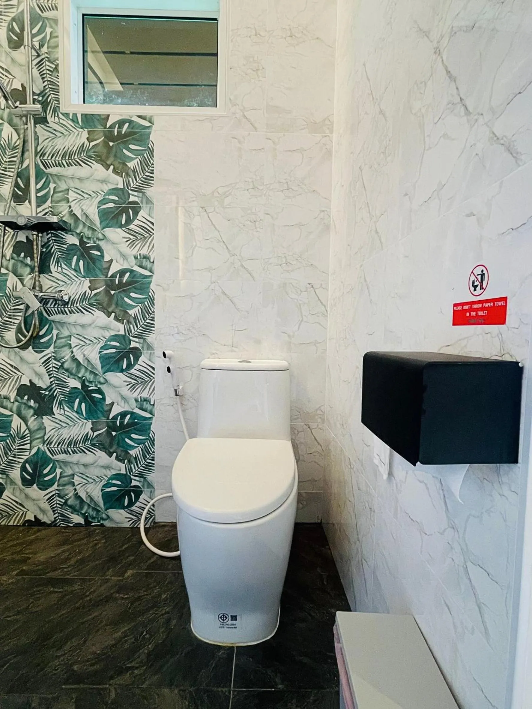 Bathroom in Tonsai Bay Resort