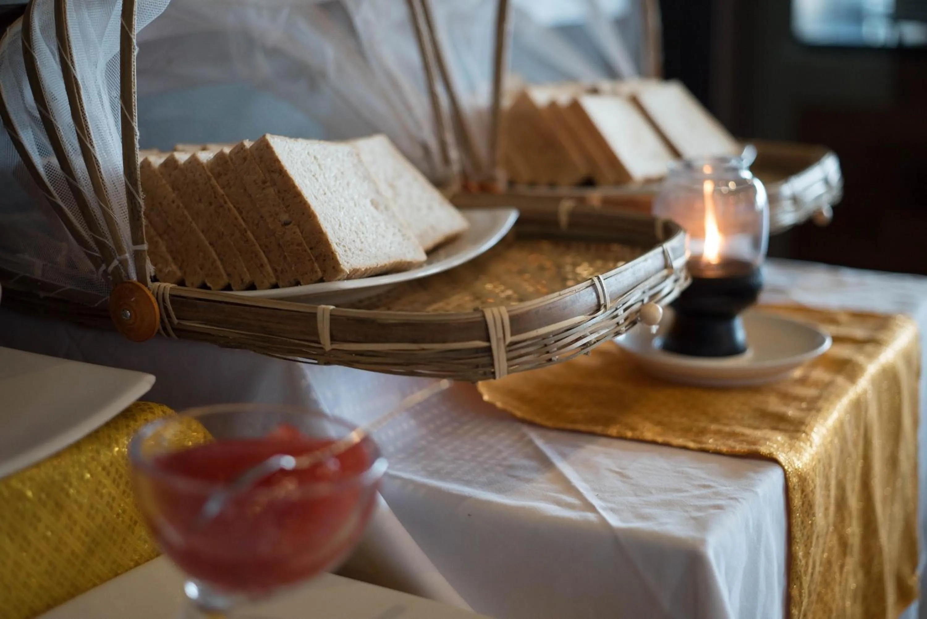 Breakfast in Tonsai Bay Resort