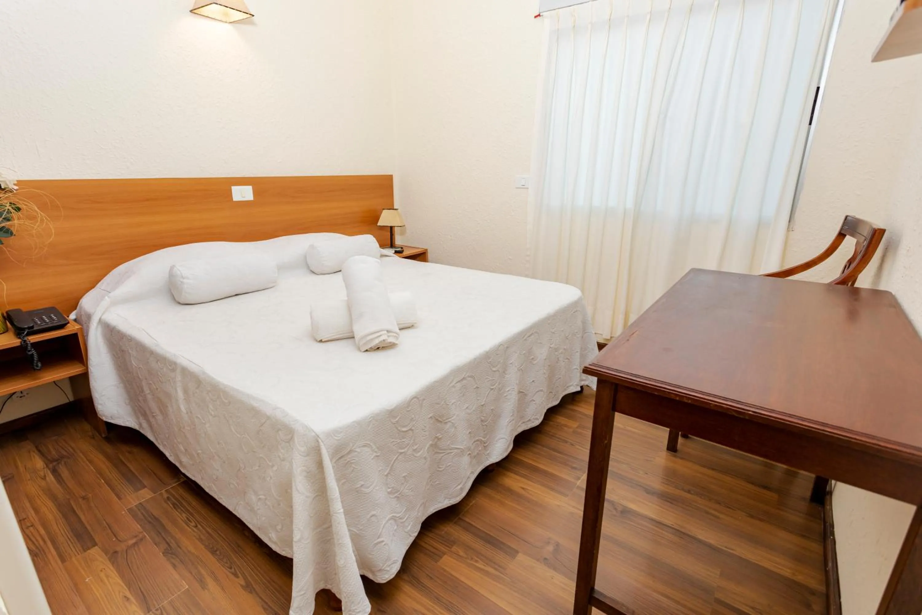 Bed in Hotel Bahamas