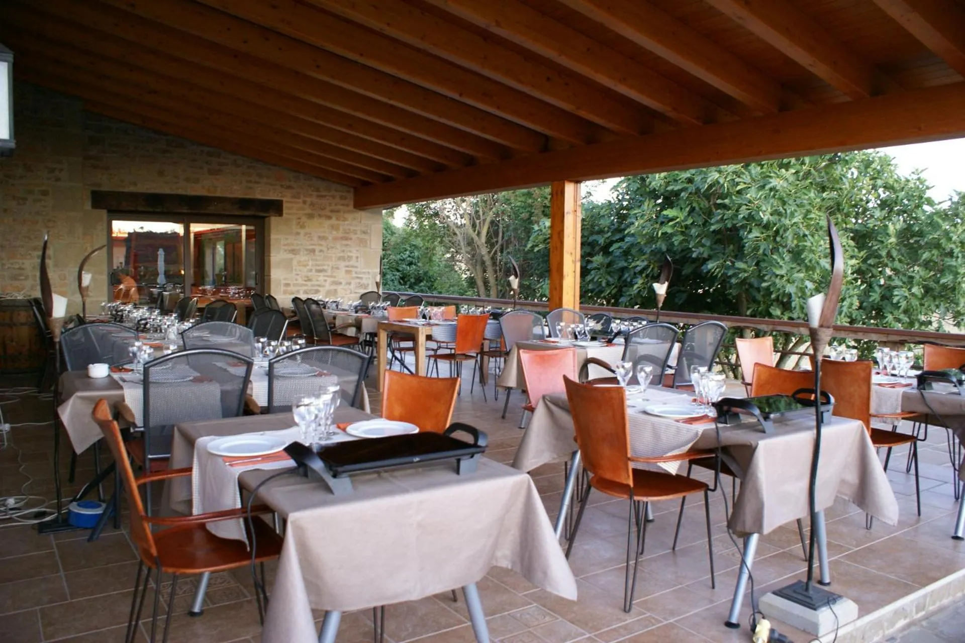 Restaurant/places to eat in Hotel Villaro Del Bosc