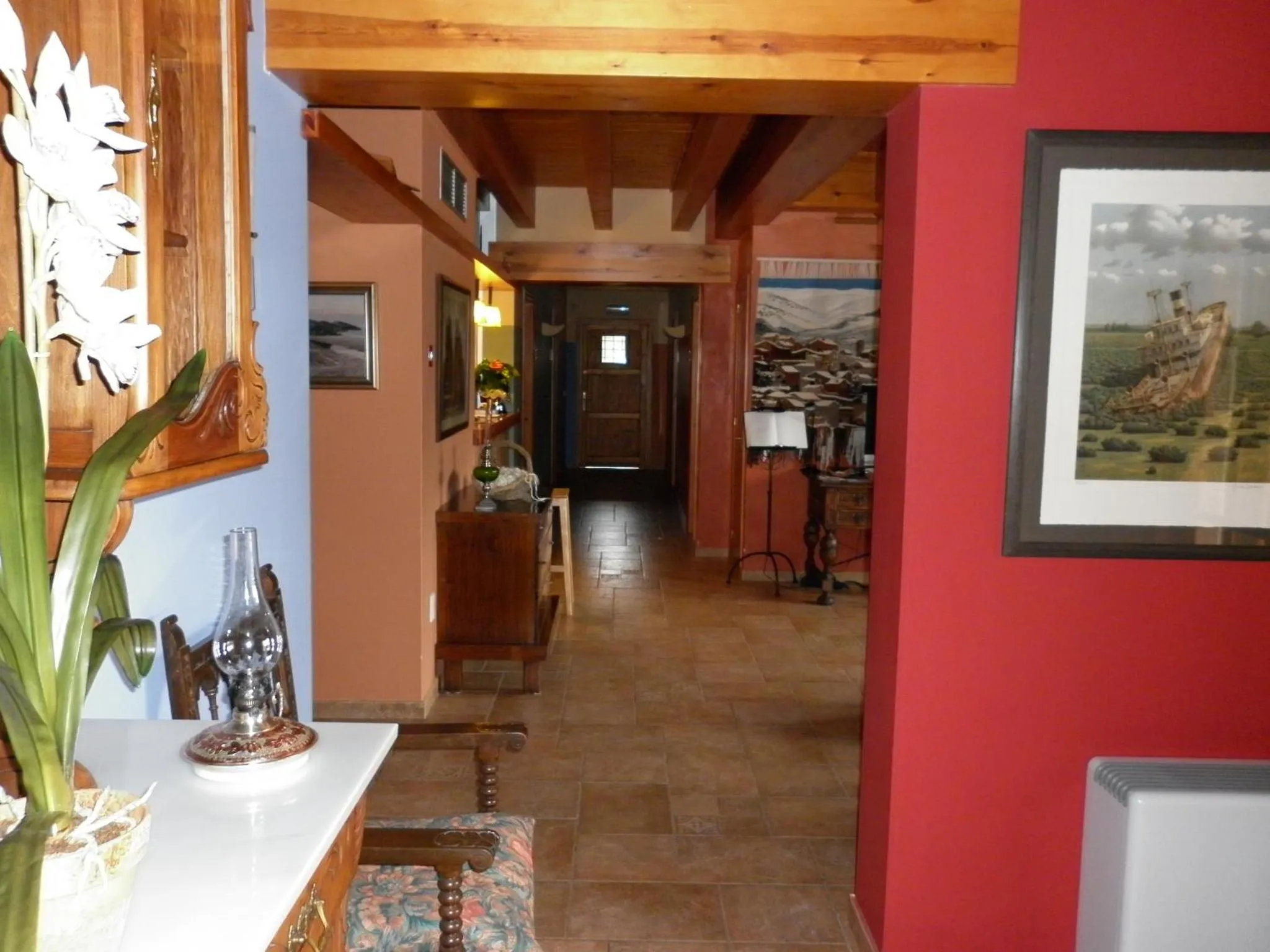 Lobby or reception in Hotel Villaro Del Bosc