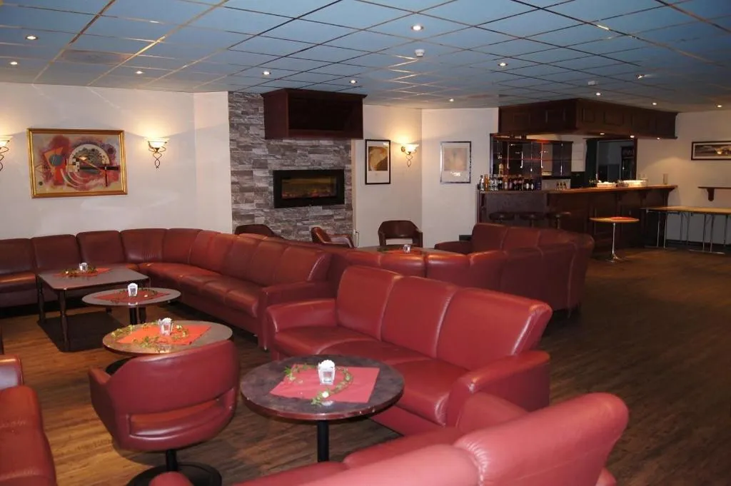 Lounge or bar in Rødberg Hotel