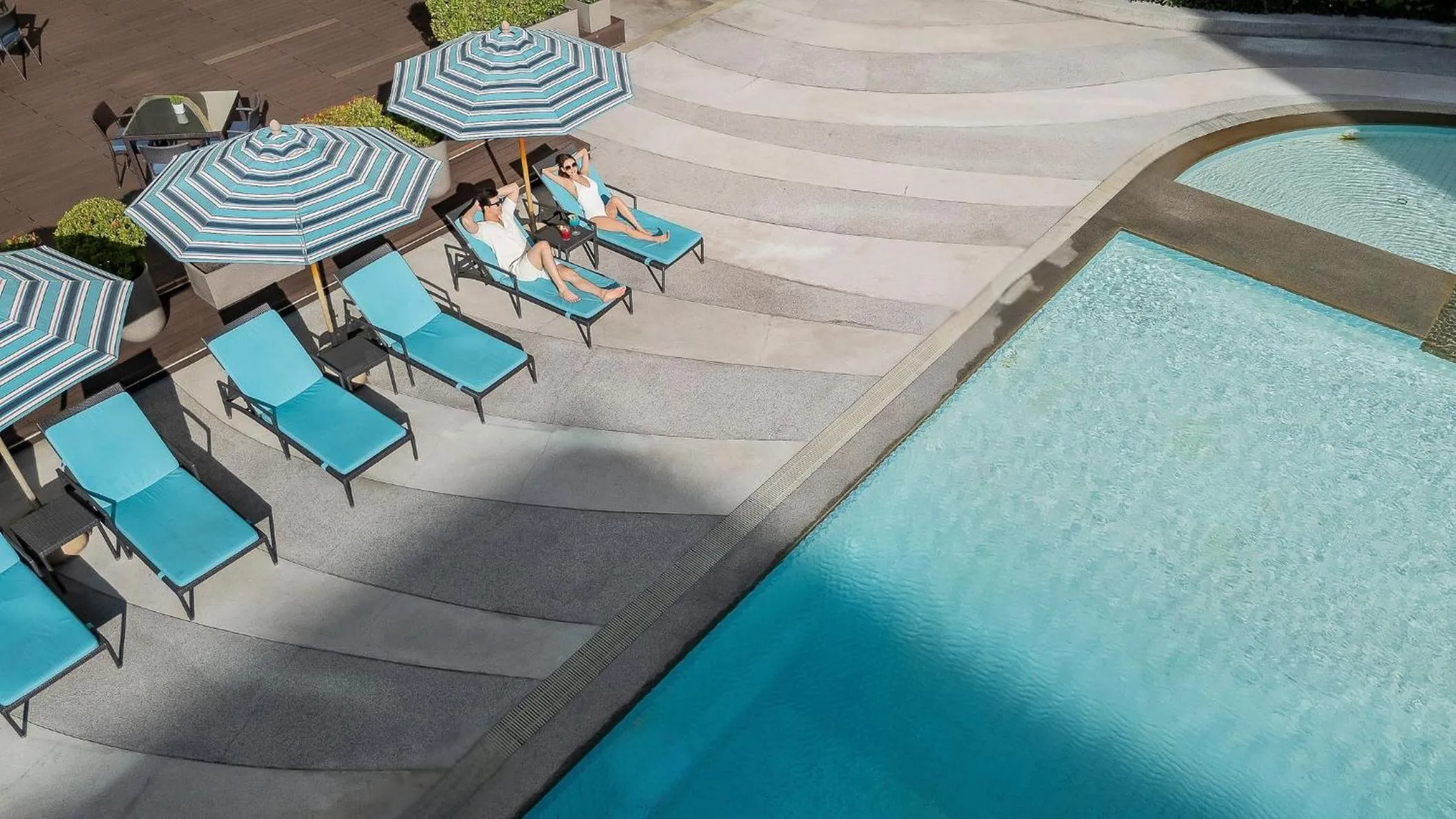 Swimming pool in Holiday Inn Bangkok Silom by IHG