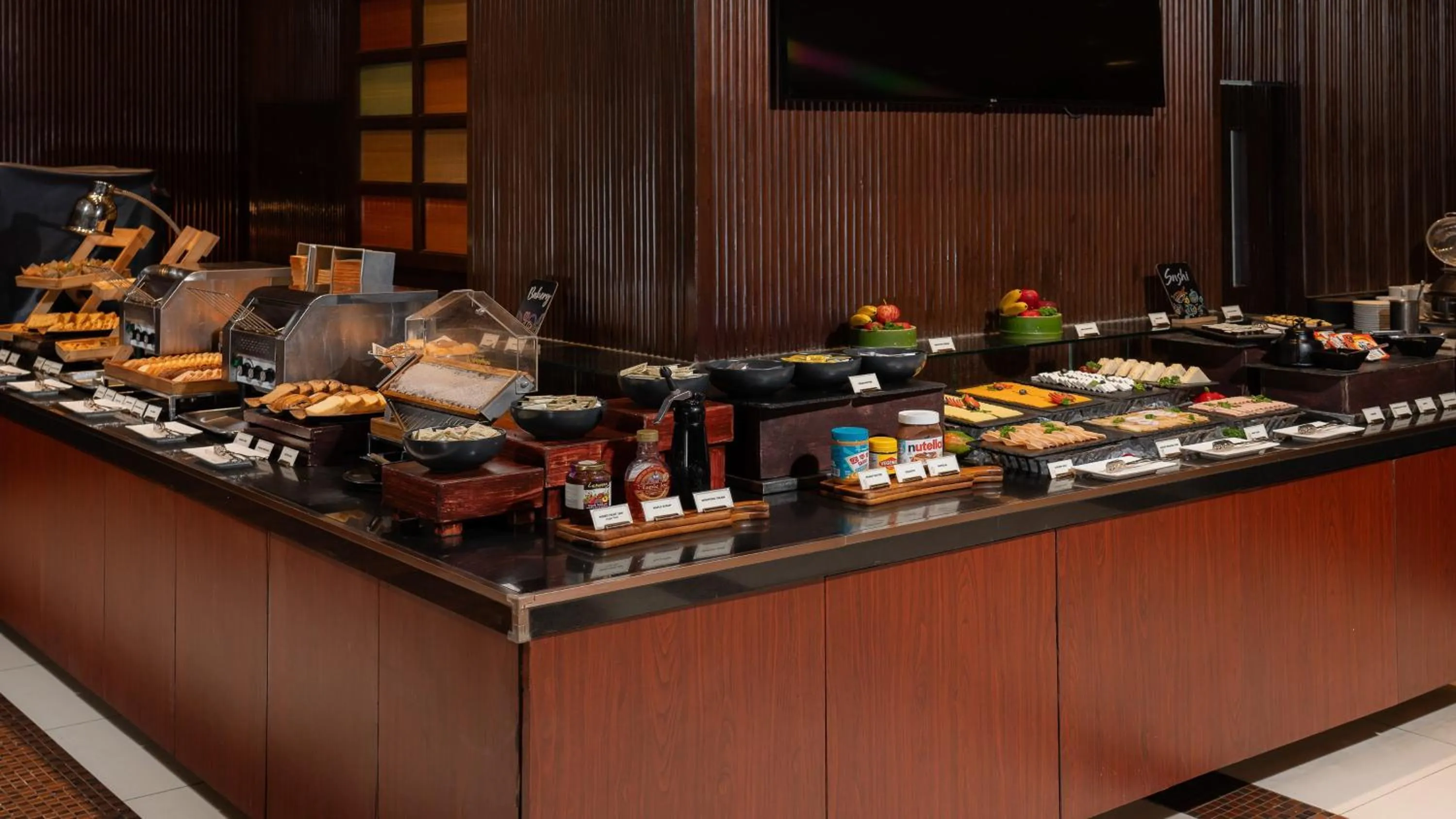 Breakfast in Holiday Inn Bangkok Silom by IHG