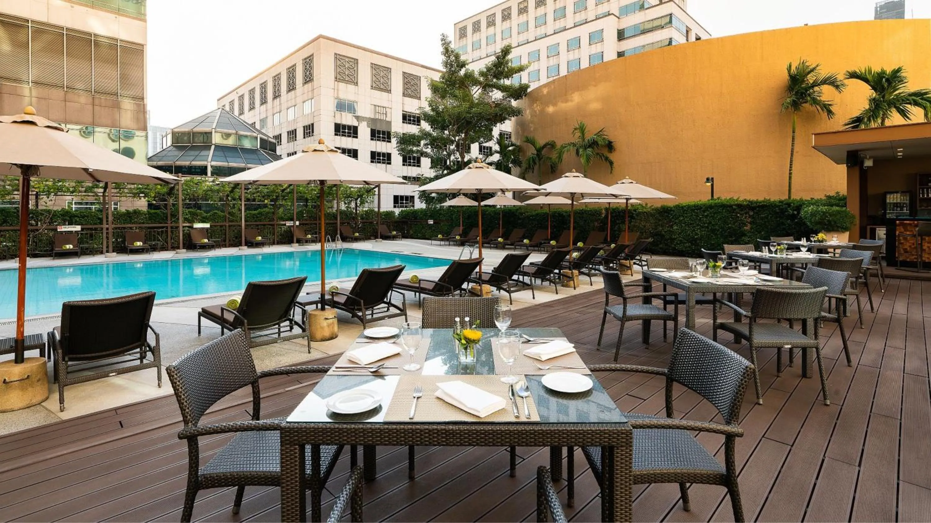 Swimming pool in Holiday Inn Bangkok Silom by IHG