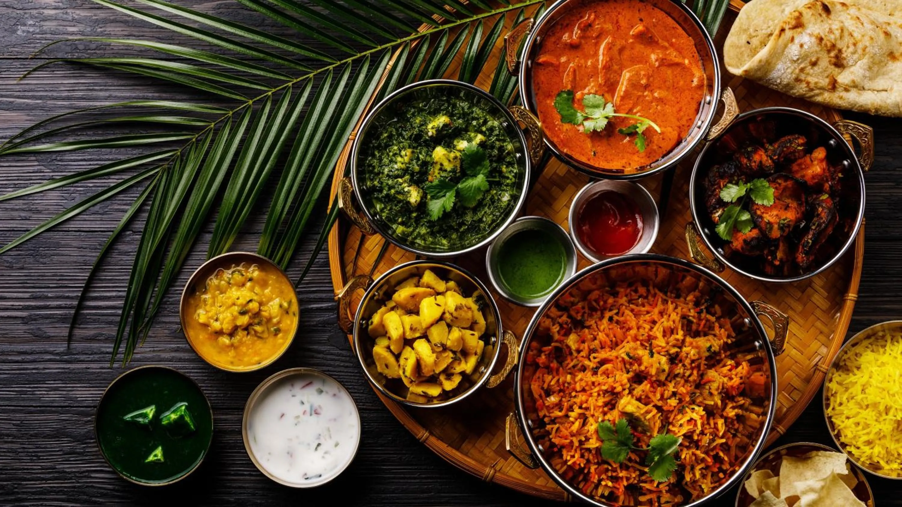 Restaurant/places to eat in Holiday Inn Bangkok Silom by IHG