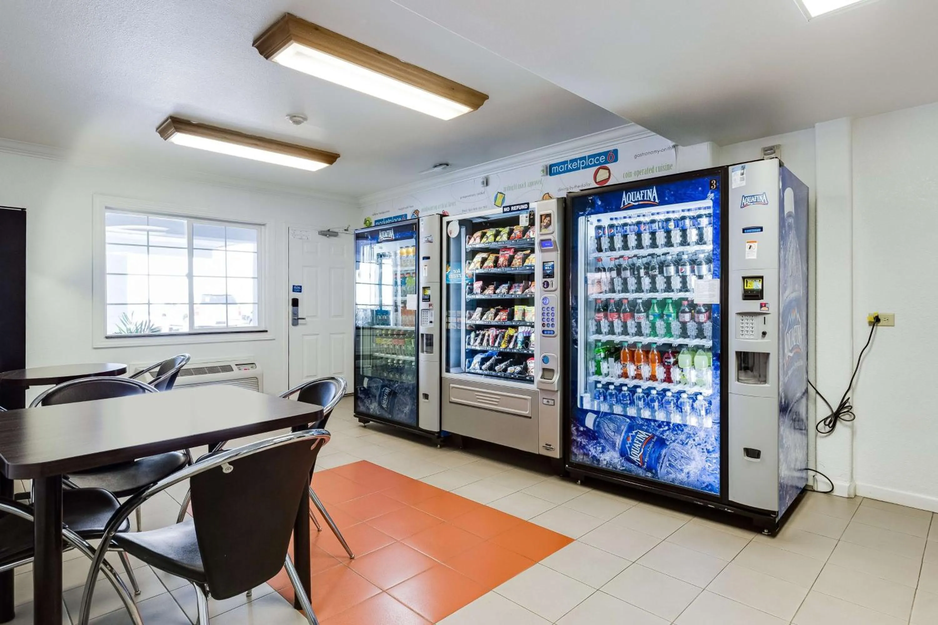 On site in Motel 6-San Jose, CA - Convention Center