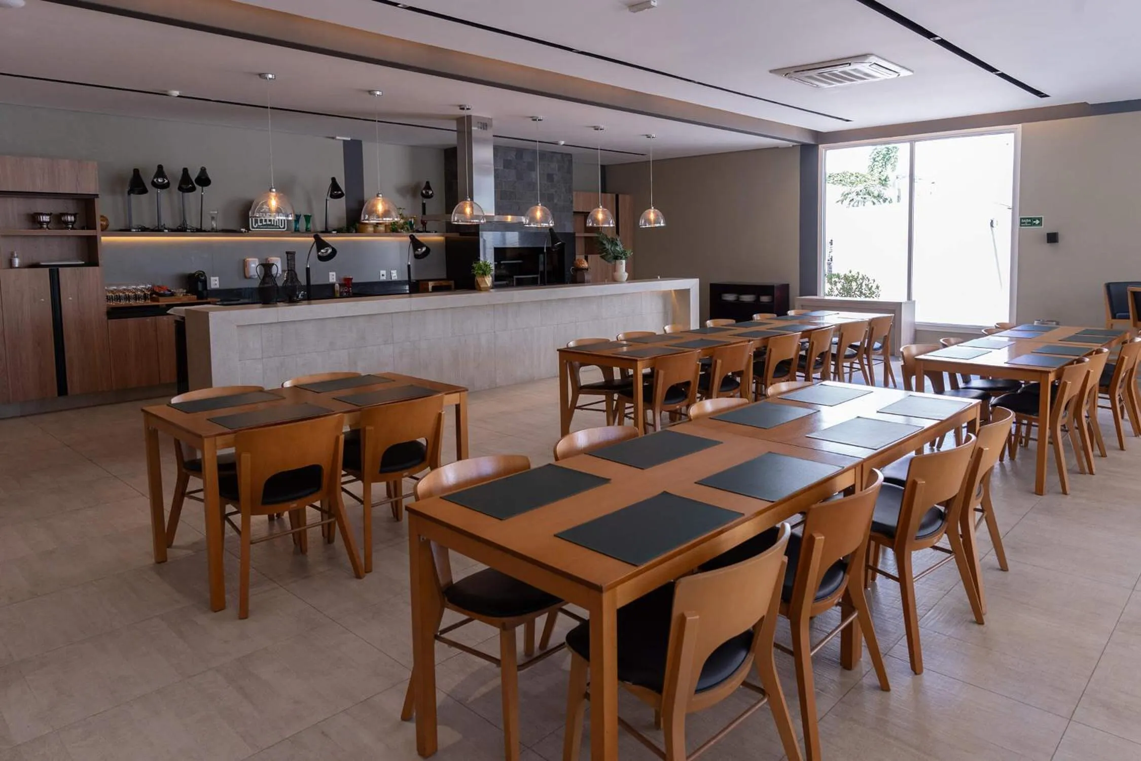 Restaurant/places to eat in Hotel Deville Prime Cuiabá