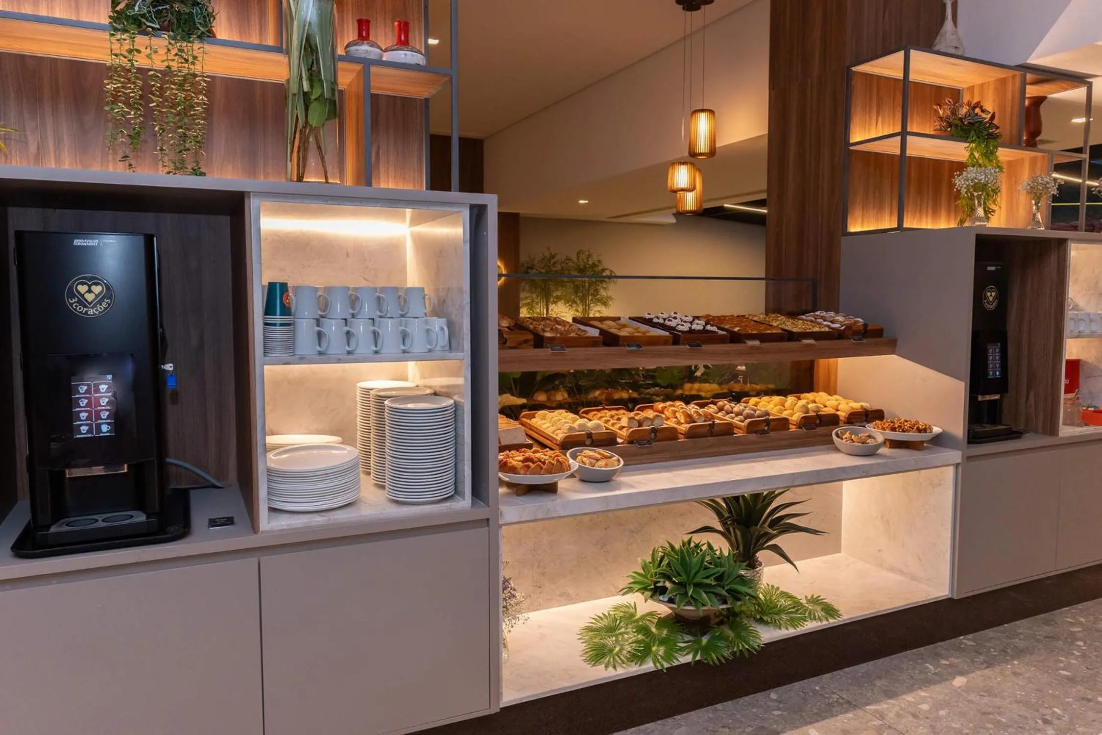 Restaurant/places to eat in Hotel Deville Prime Cuiabá