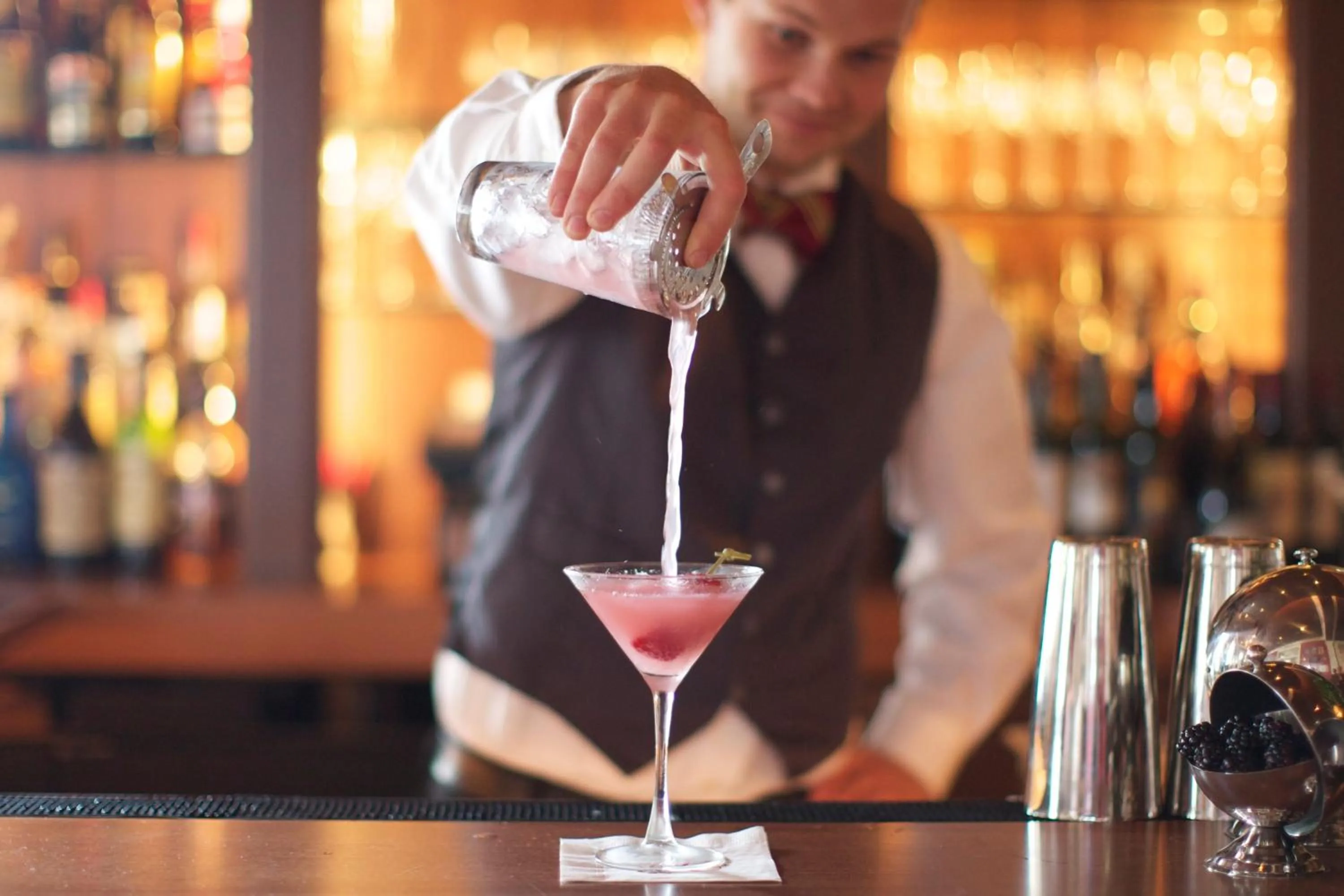 Drinks in The Virginia and Cottages