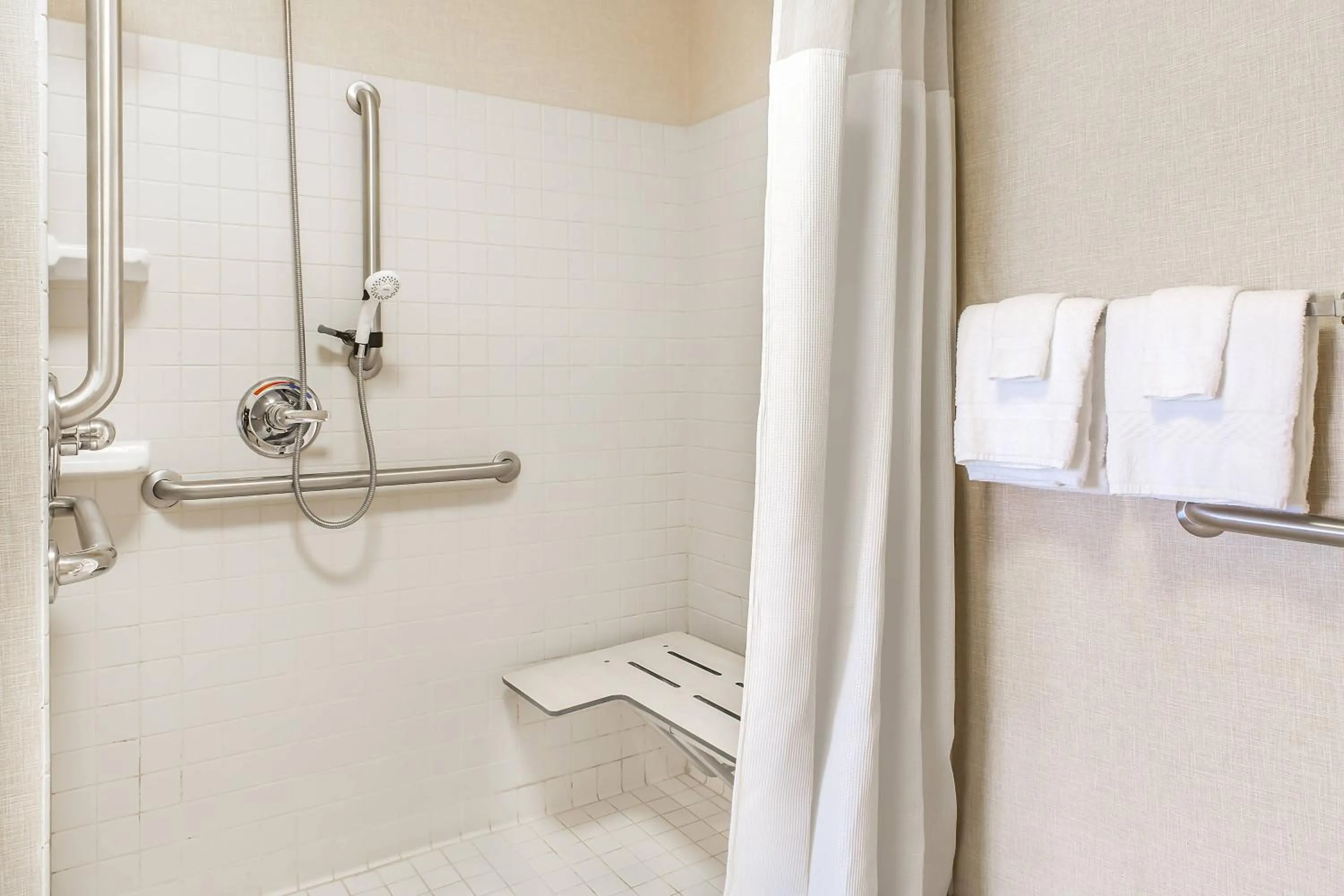 Bathroom in Residence Inn Lexington Keeneland/Airport