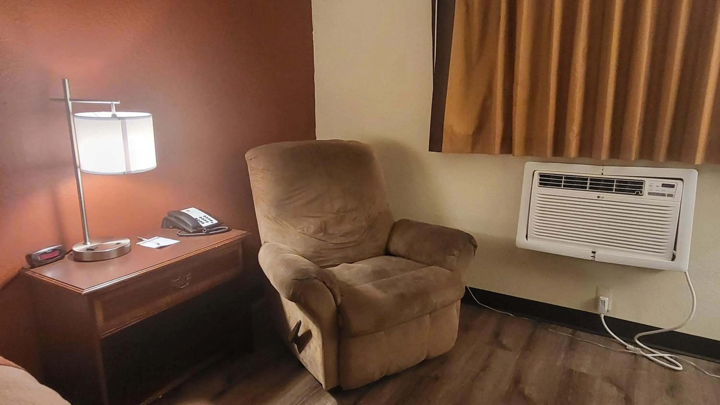 Seating area in Super 8 by Wyndham Canton/Livonia Area