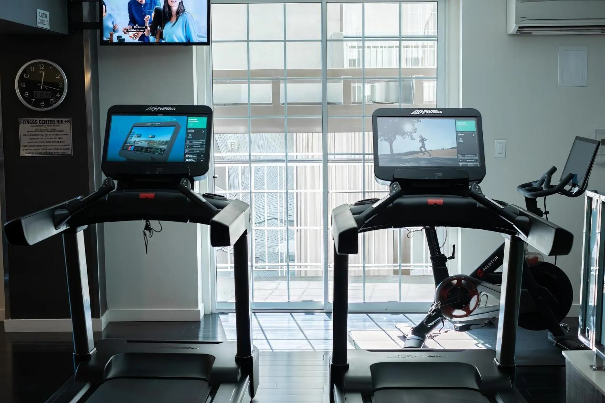 Fitness centre/facilities in Chamberlain West Hollywood