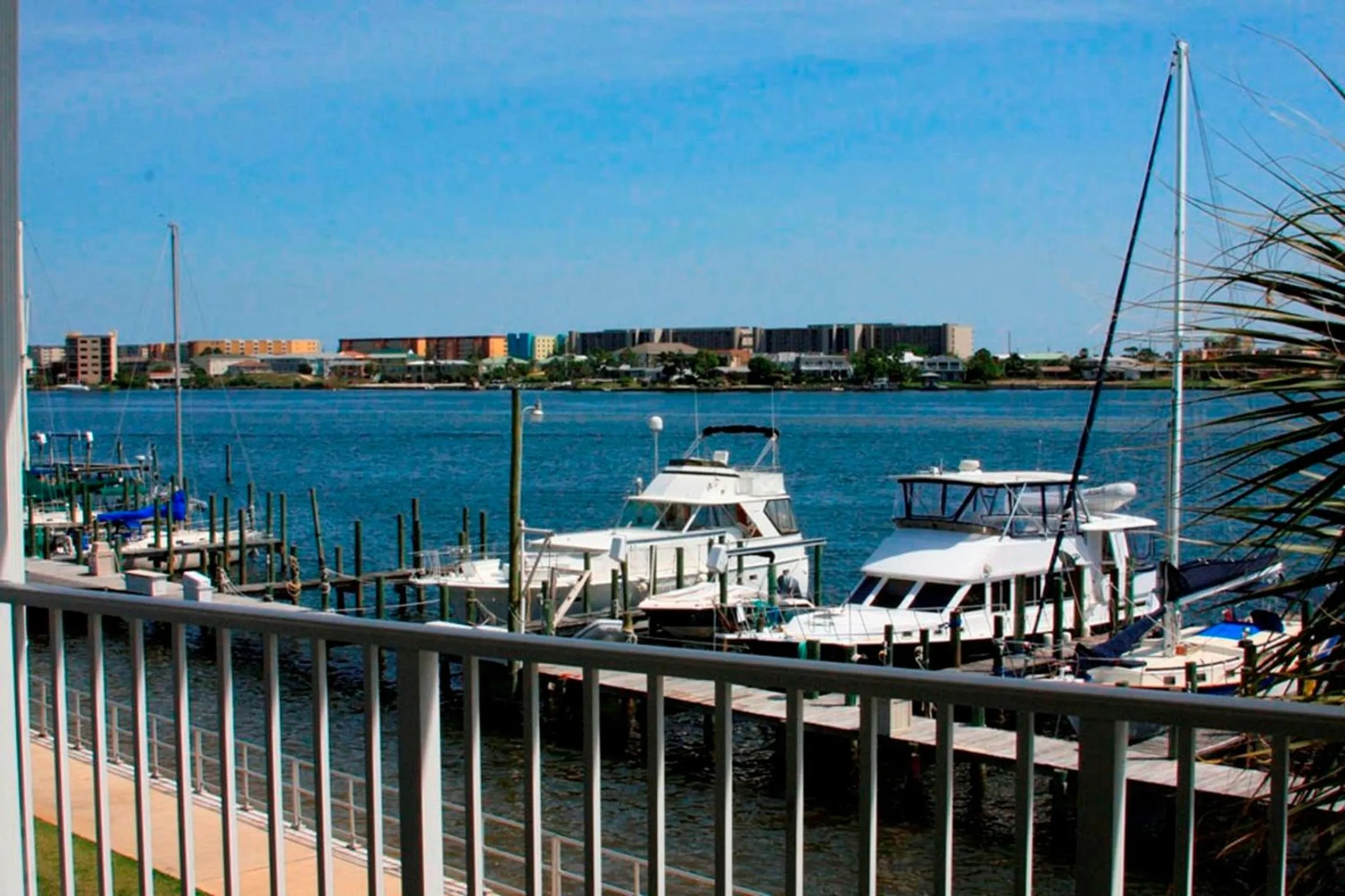 Day in Marina Bay Resort