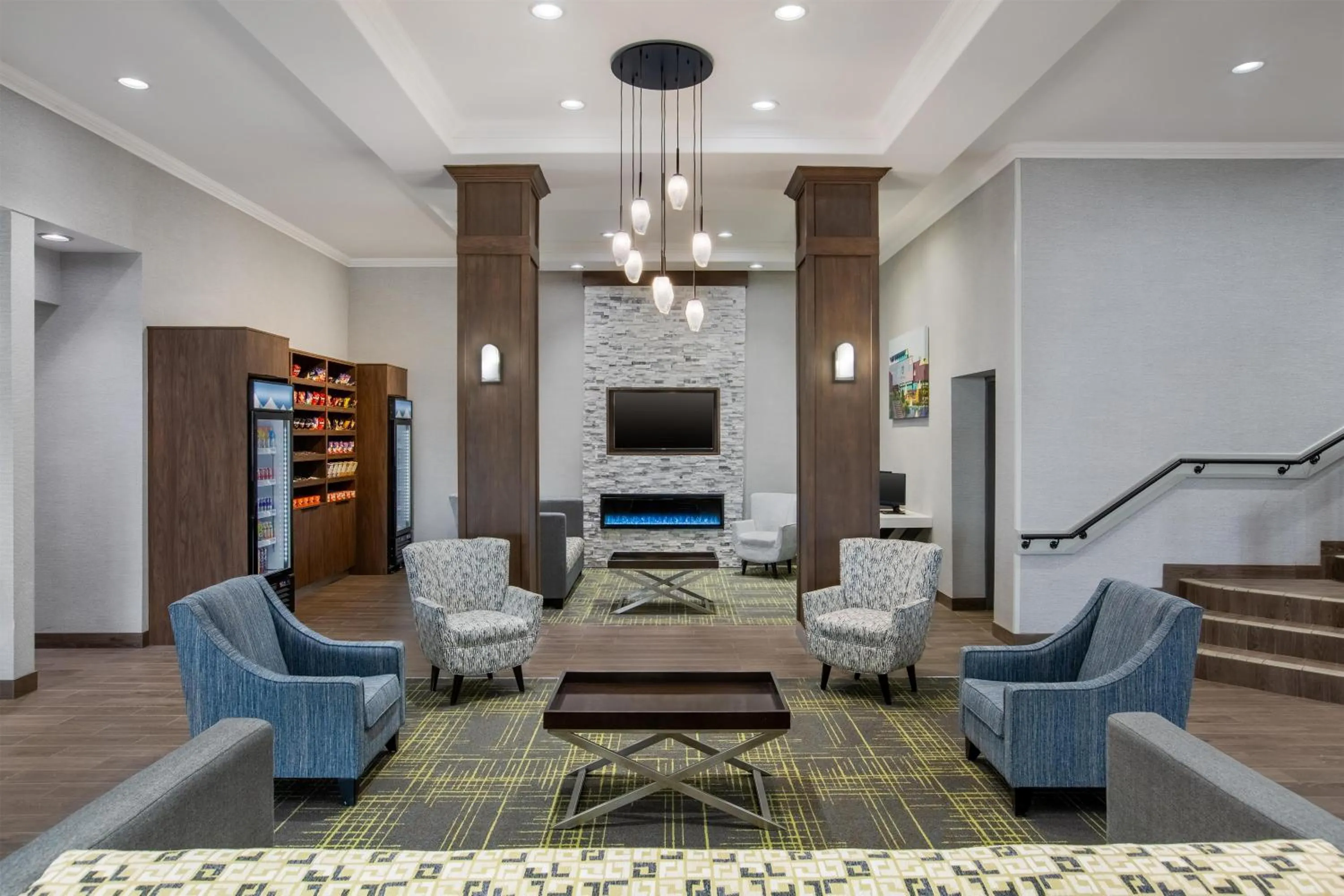 Lobby or reception in Hampton Inn by Hilton Kamloops