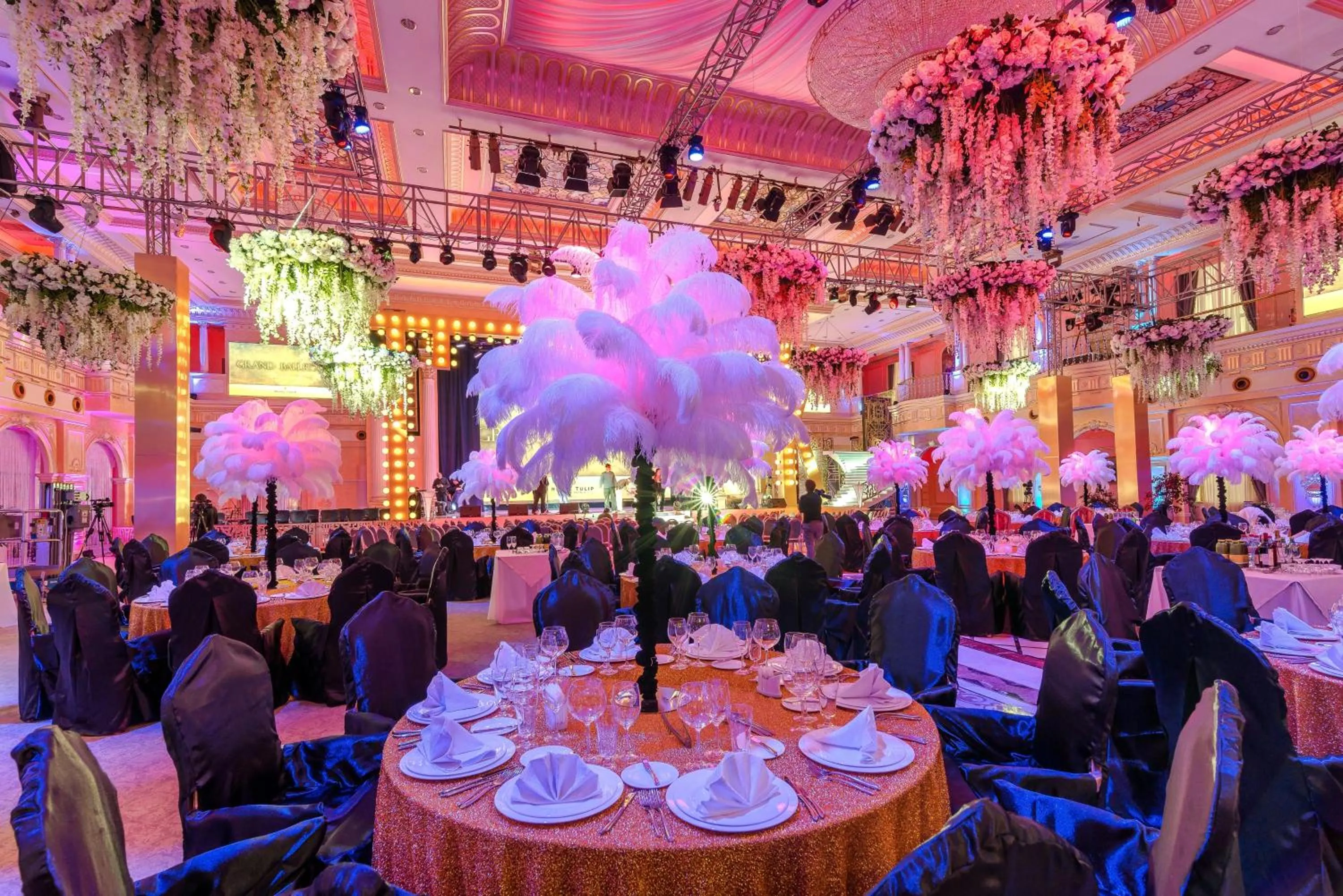 Restaurant/places to eat in Royal Tulip Almaty Hotel