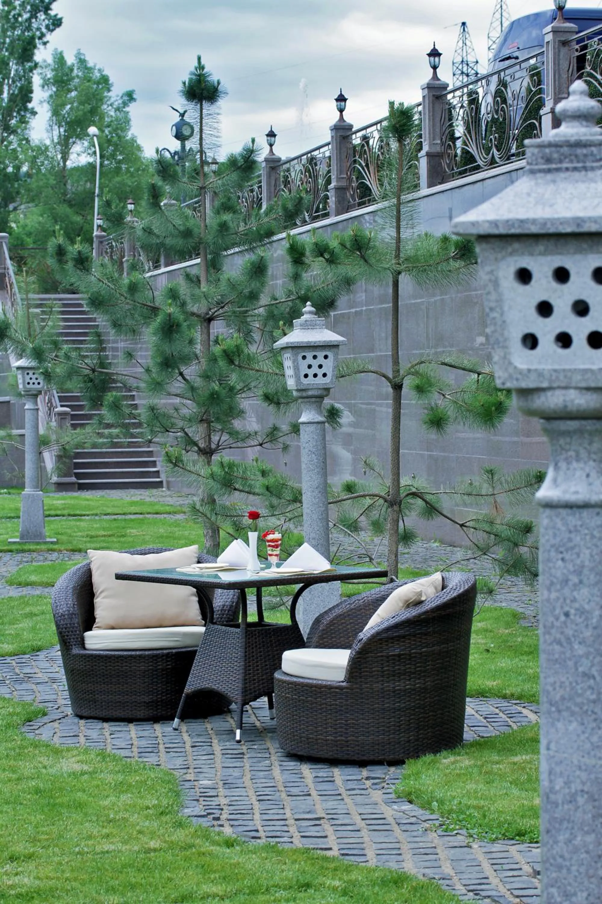 Garden in Royal Tulip Almaty Hotel