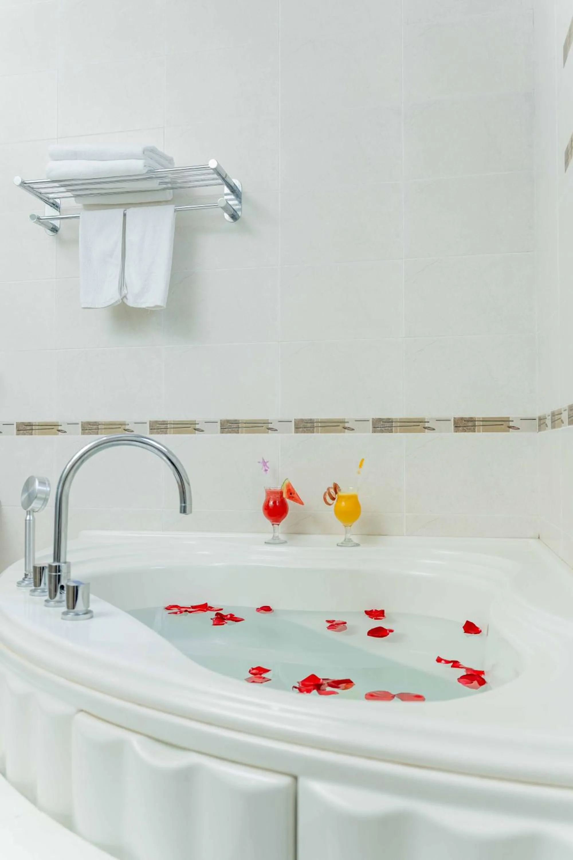 Bathroom in Rembrandt Hotel Nha Trang