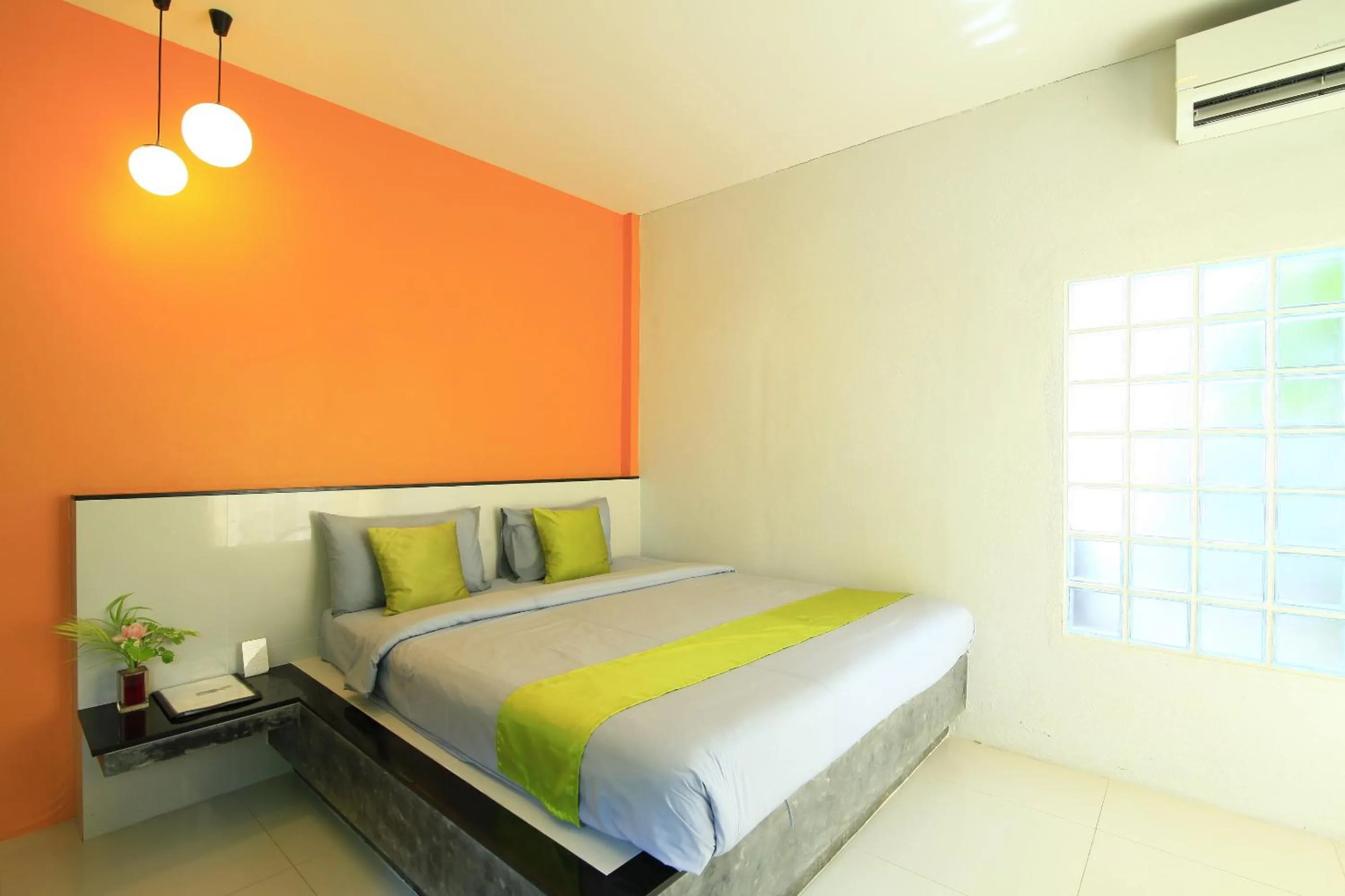 Bed in Aonang Paradise Resort Krabi