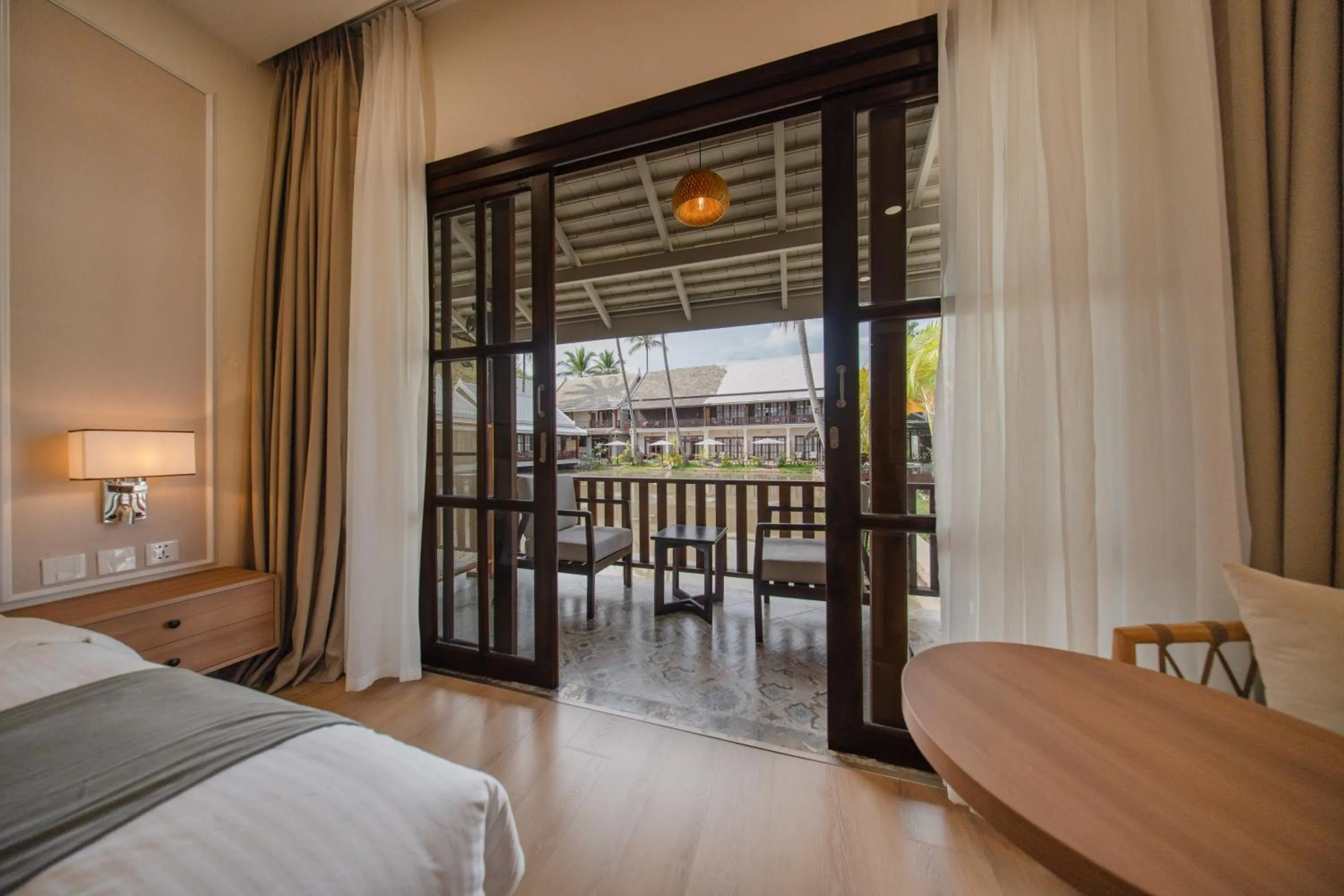 View (from property/room), Bed in Villa Oasis