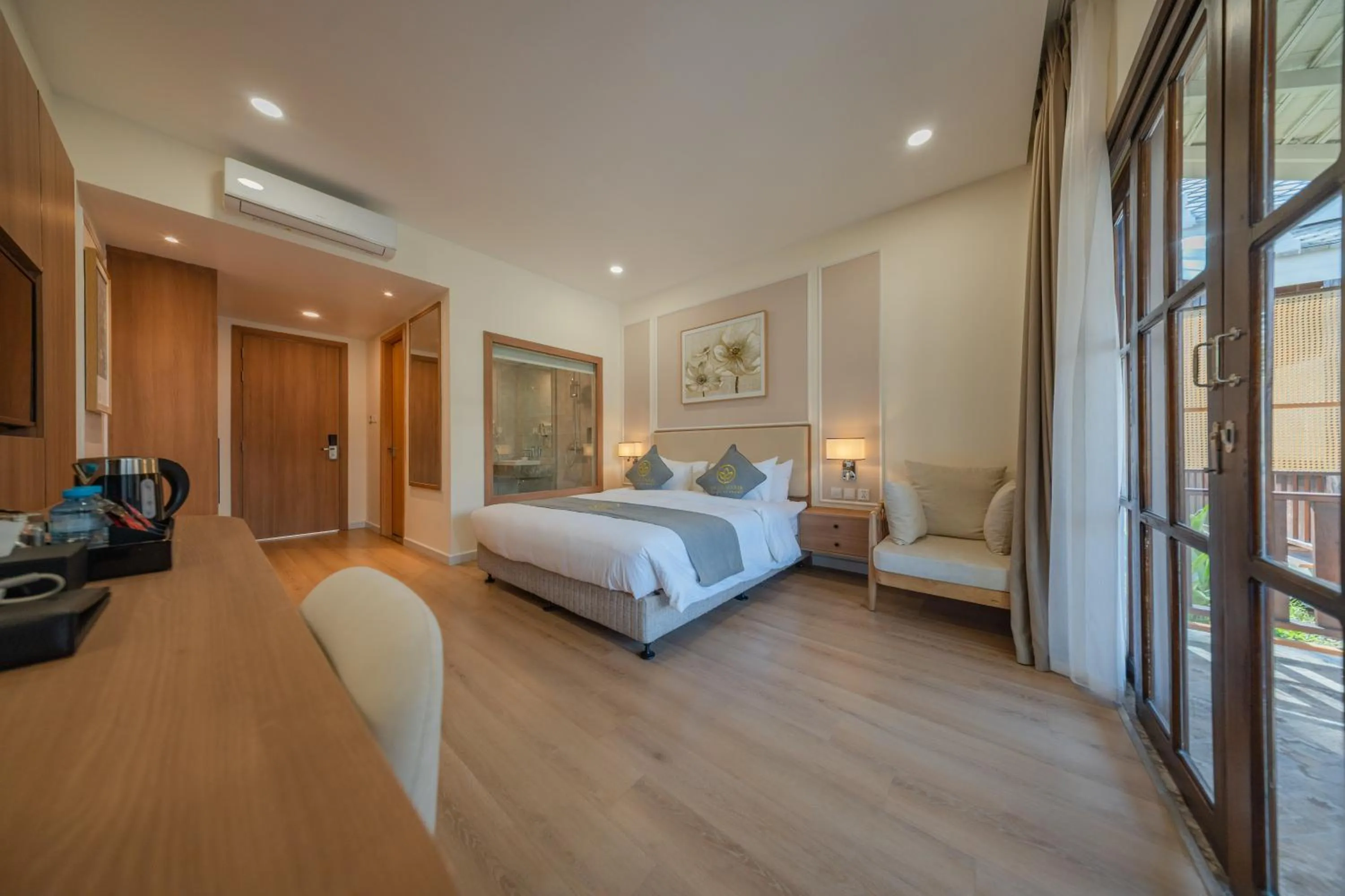 Photo of the whole room, Bed in Villa Oasis