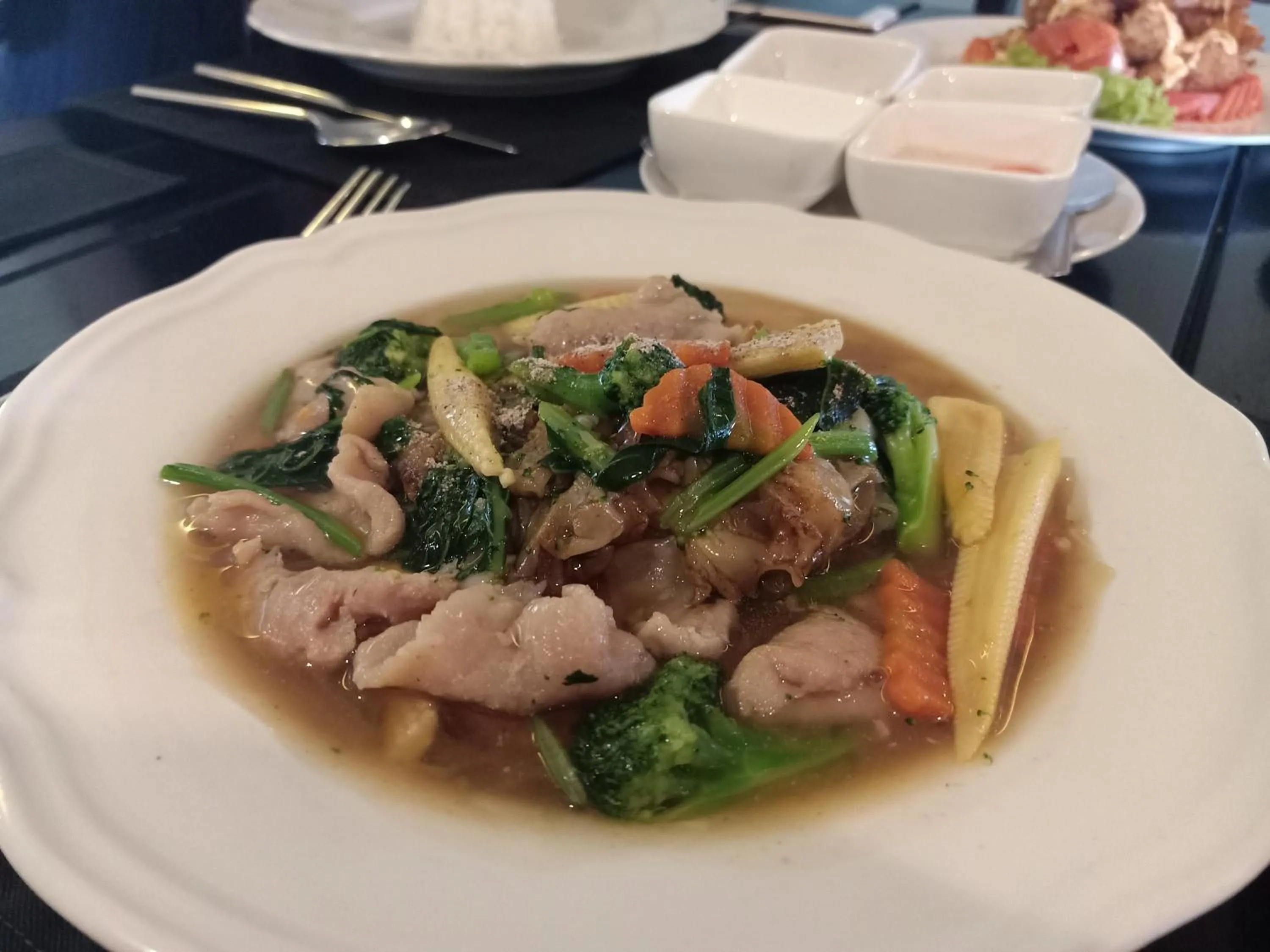 Food in Amarin Samui Hotel - SHA Plus Certified