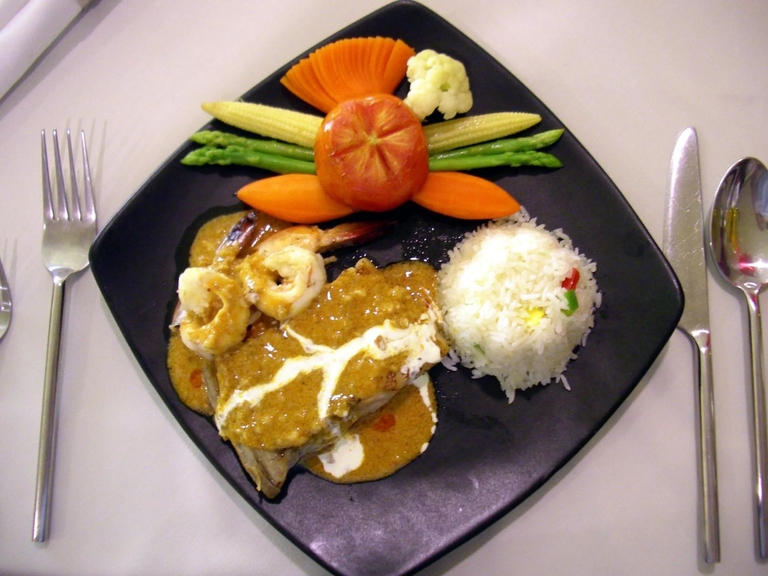 Food in Amarin Samui Hotel - SHA Plus Certified