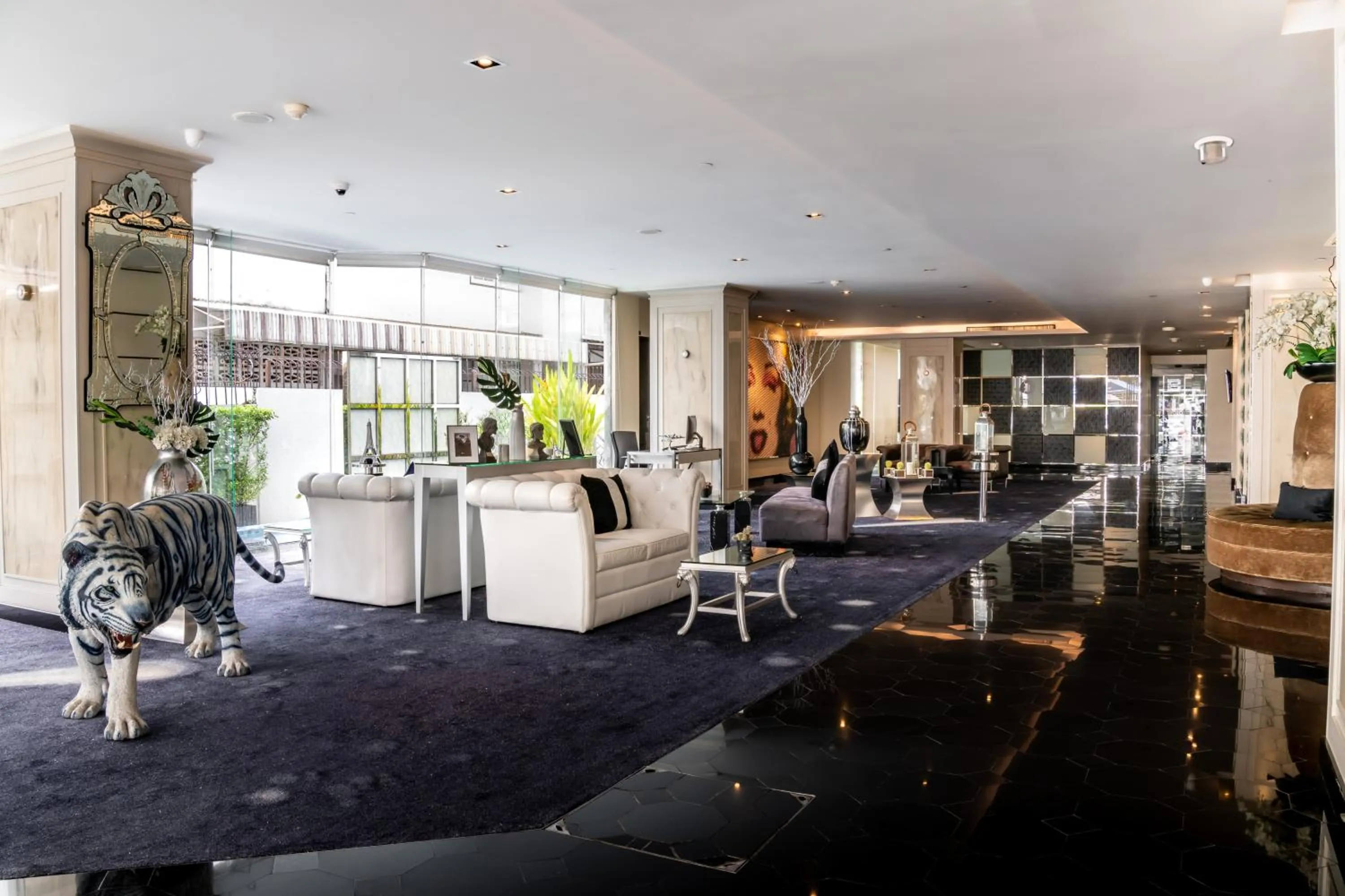 Lobby or reception in Night Hotel Bangkok - Sukhumvit 15