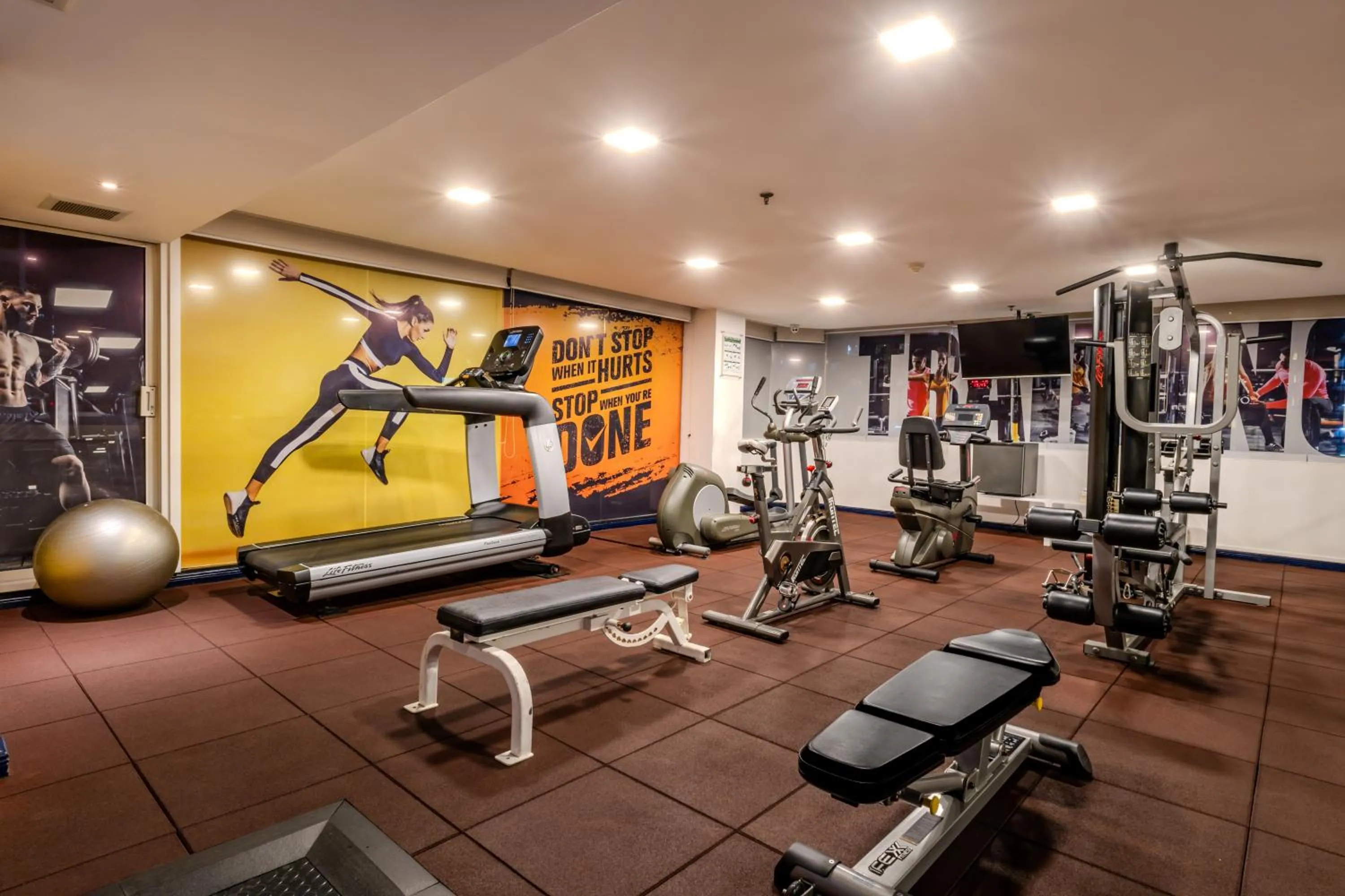 Fitness centre/facilities in Night Hotel Bangkok - Sukhumvit 15