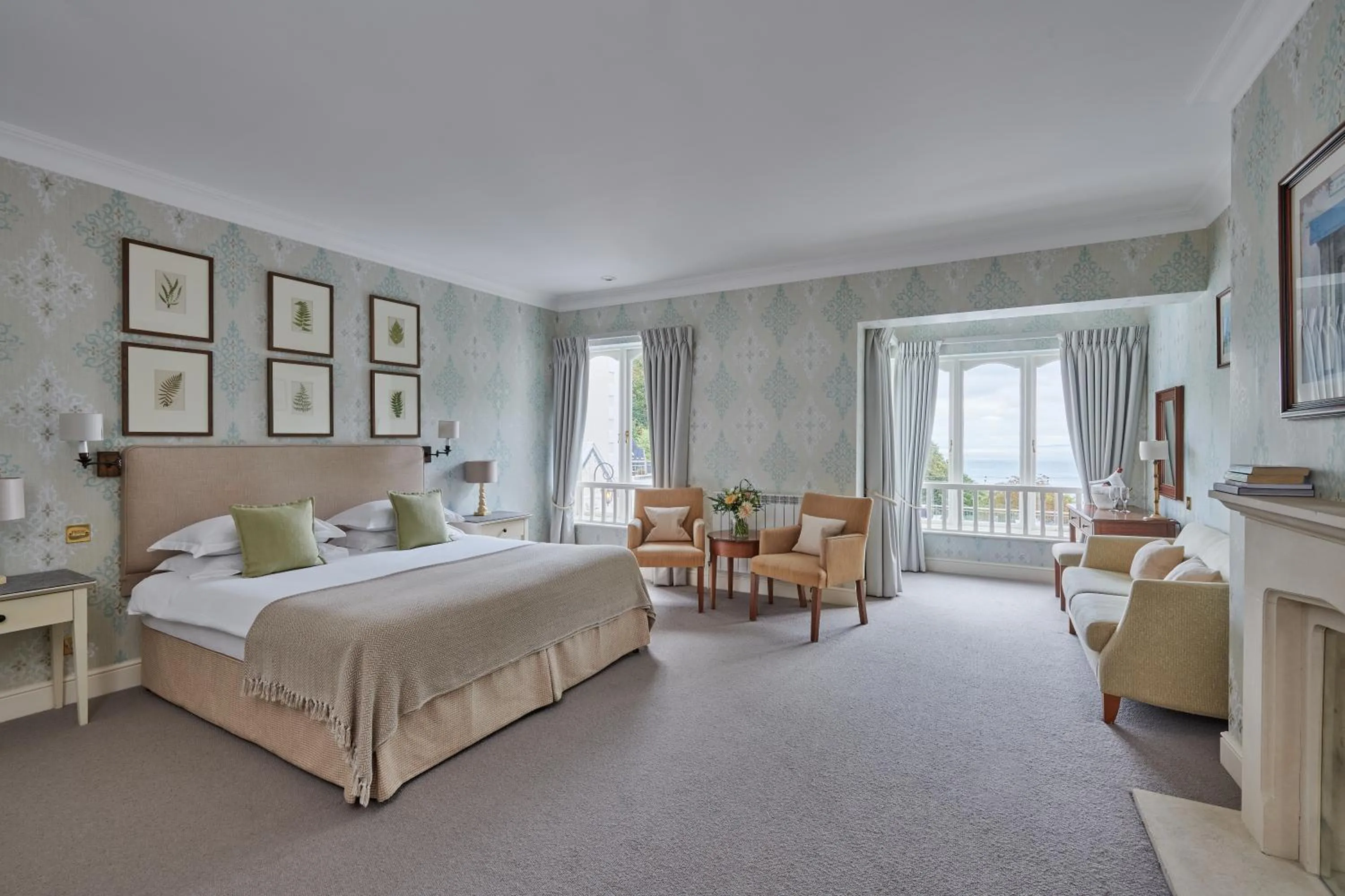 Bed in Fermain Valley Hotel