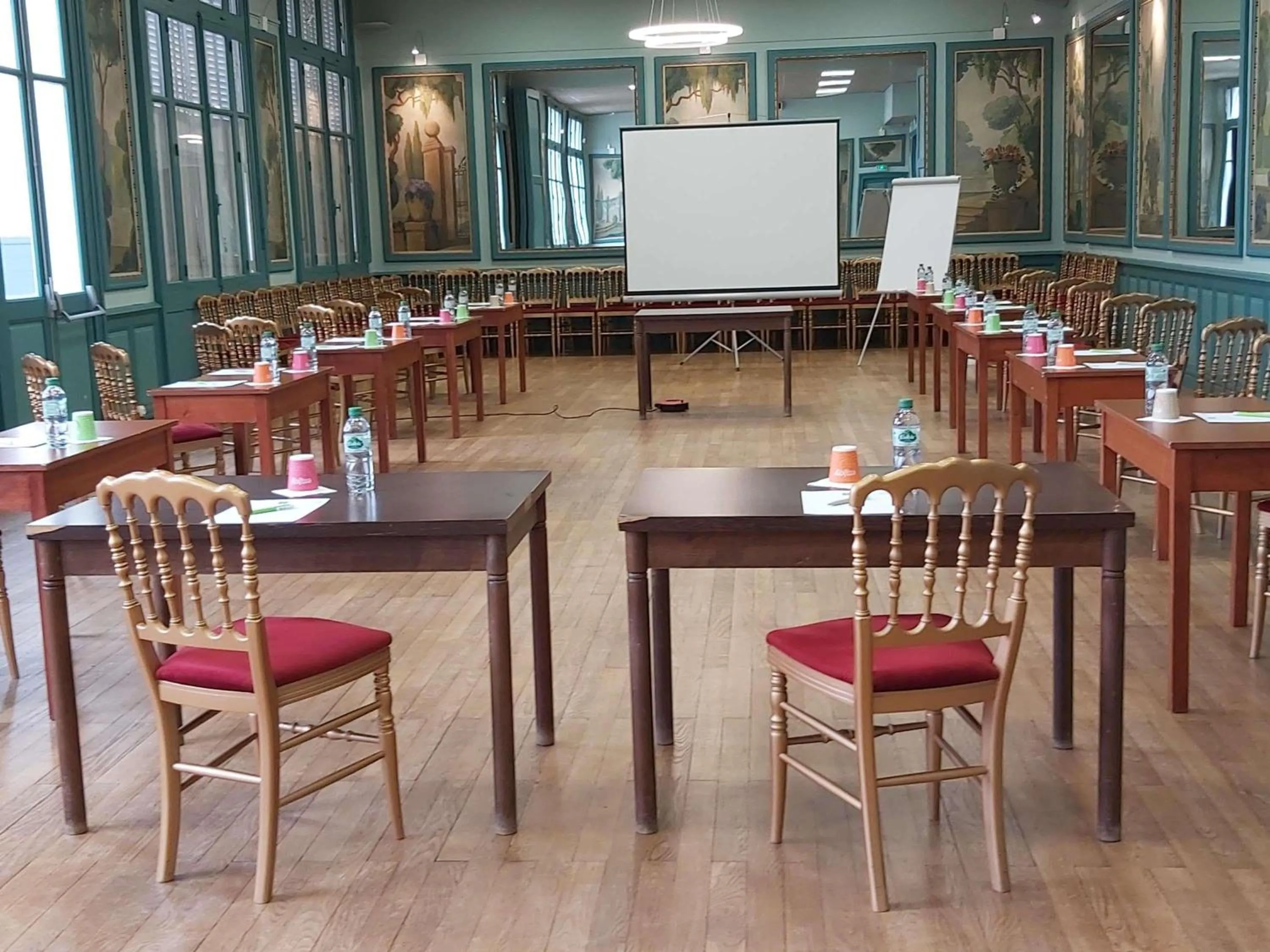 Business facilities in ibis Styles Moulins Centre