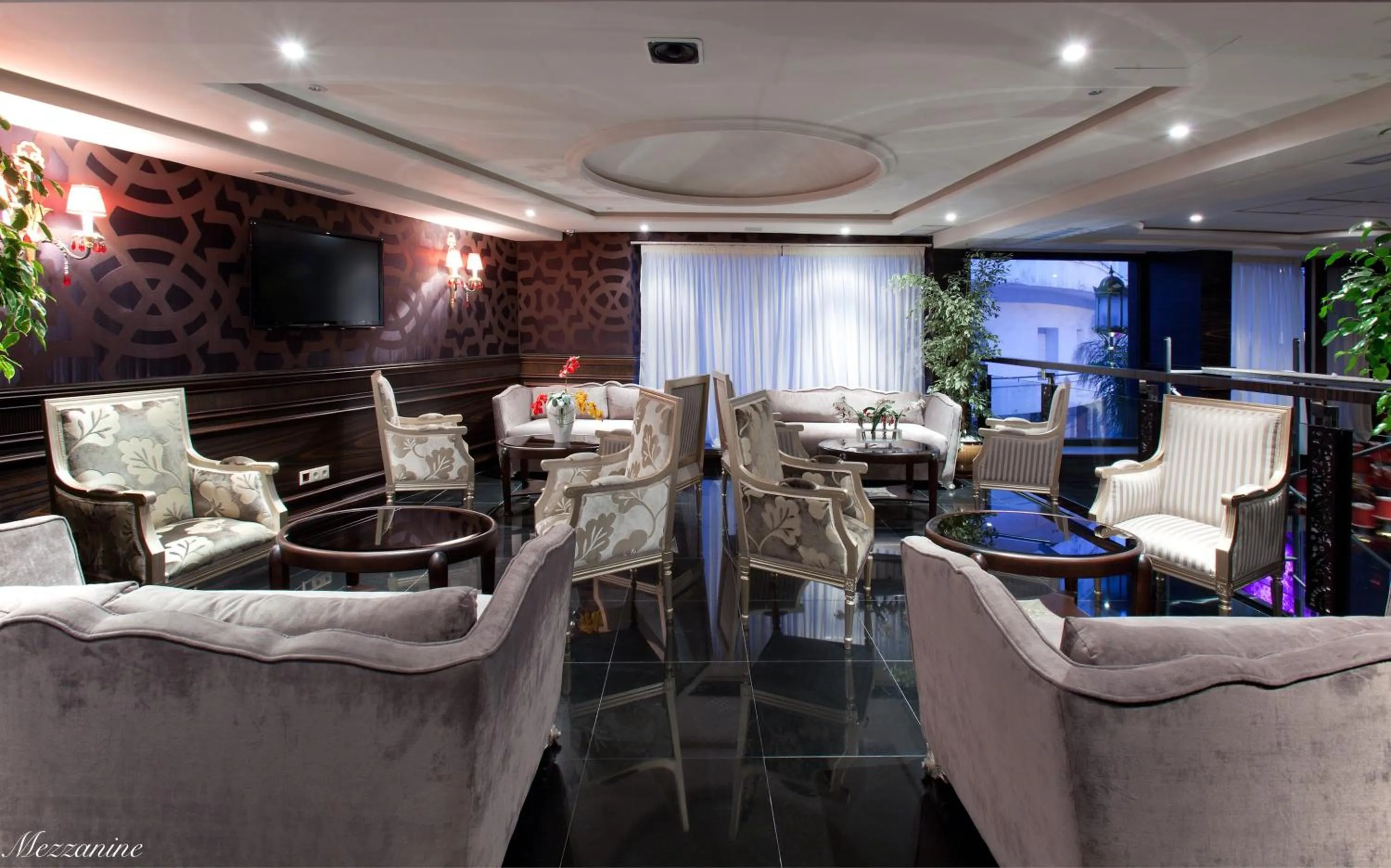 Restaurant/places to eat in Art Palace Suites & Spa