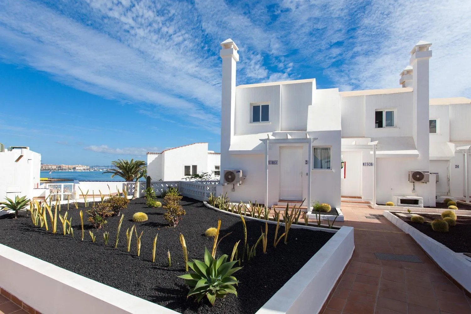 Property building in TAO Caleta Playa